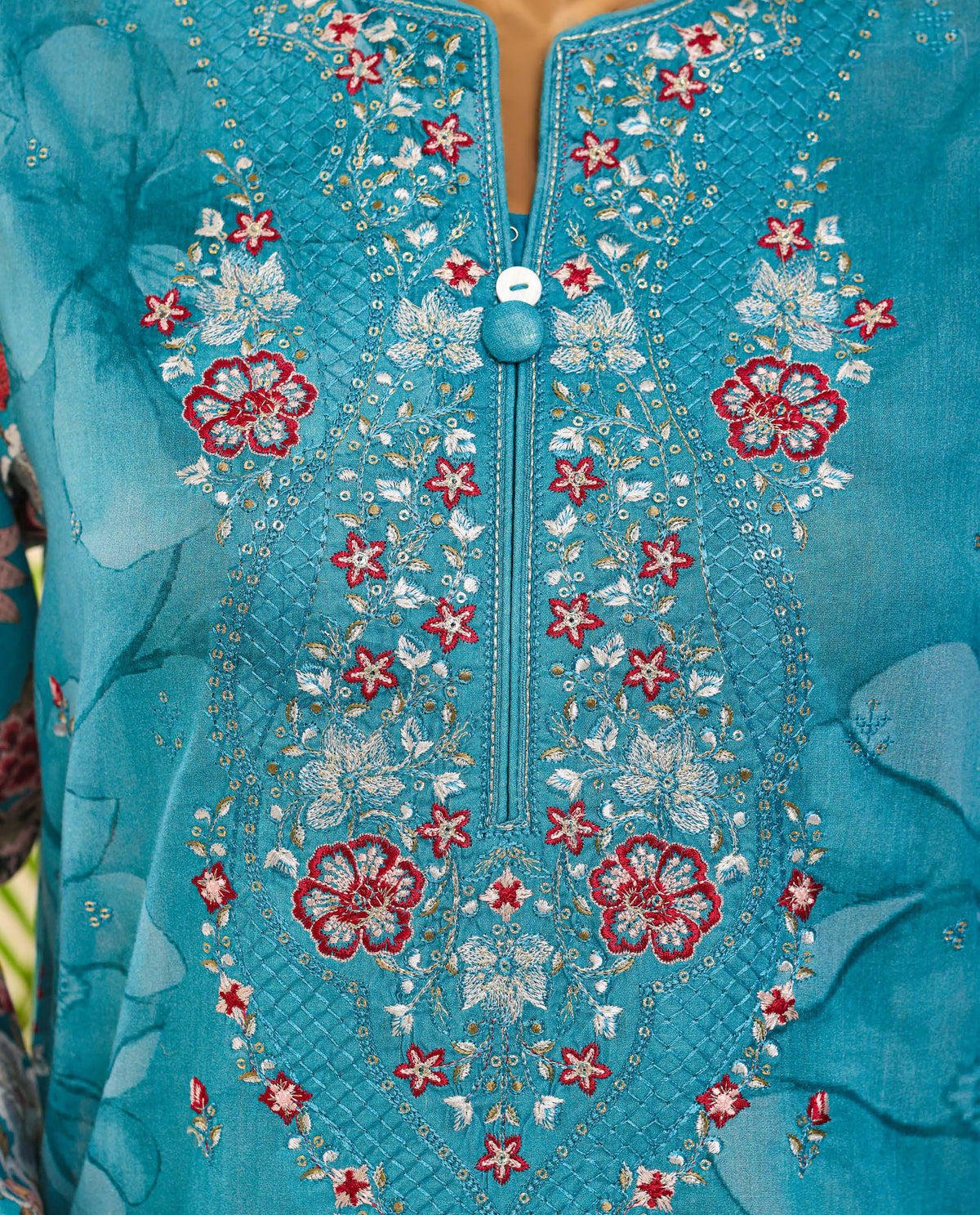 Aashkaar by HZ Textile Embroidered Lawn Stitched 3 Piece Suit - D-05