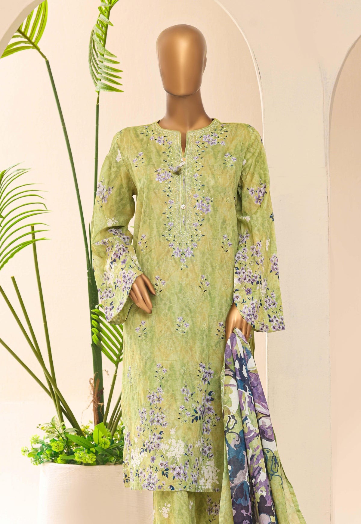 Aashkaar by HZ Textile Embroidered Lawn Stitched 3 Piece Suit - D-07