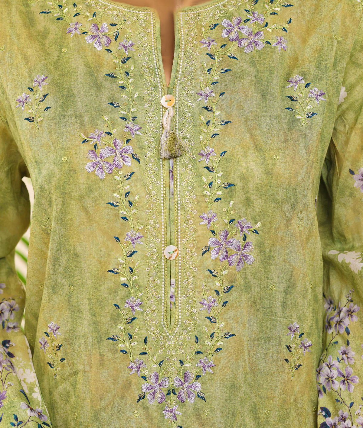Aashkaar by HZ Textile Embroidered Lawn Stitched 3 Piece Suit - D-07