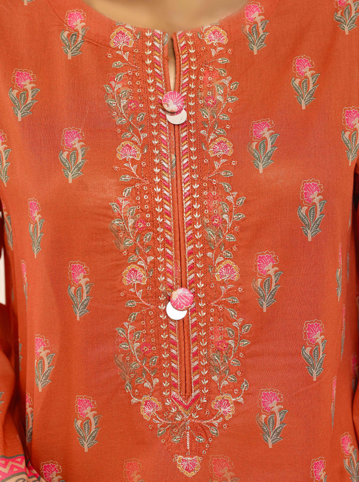 Aashkaar by HZ Textile Embroidered Lawn Stitched 3 Piece Suit - D-08