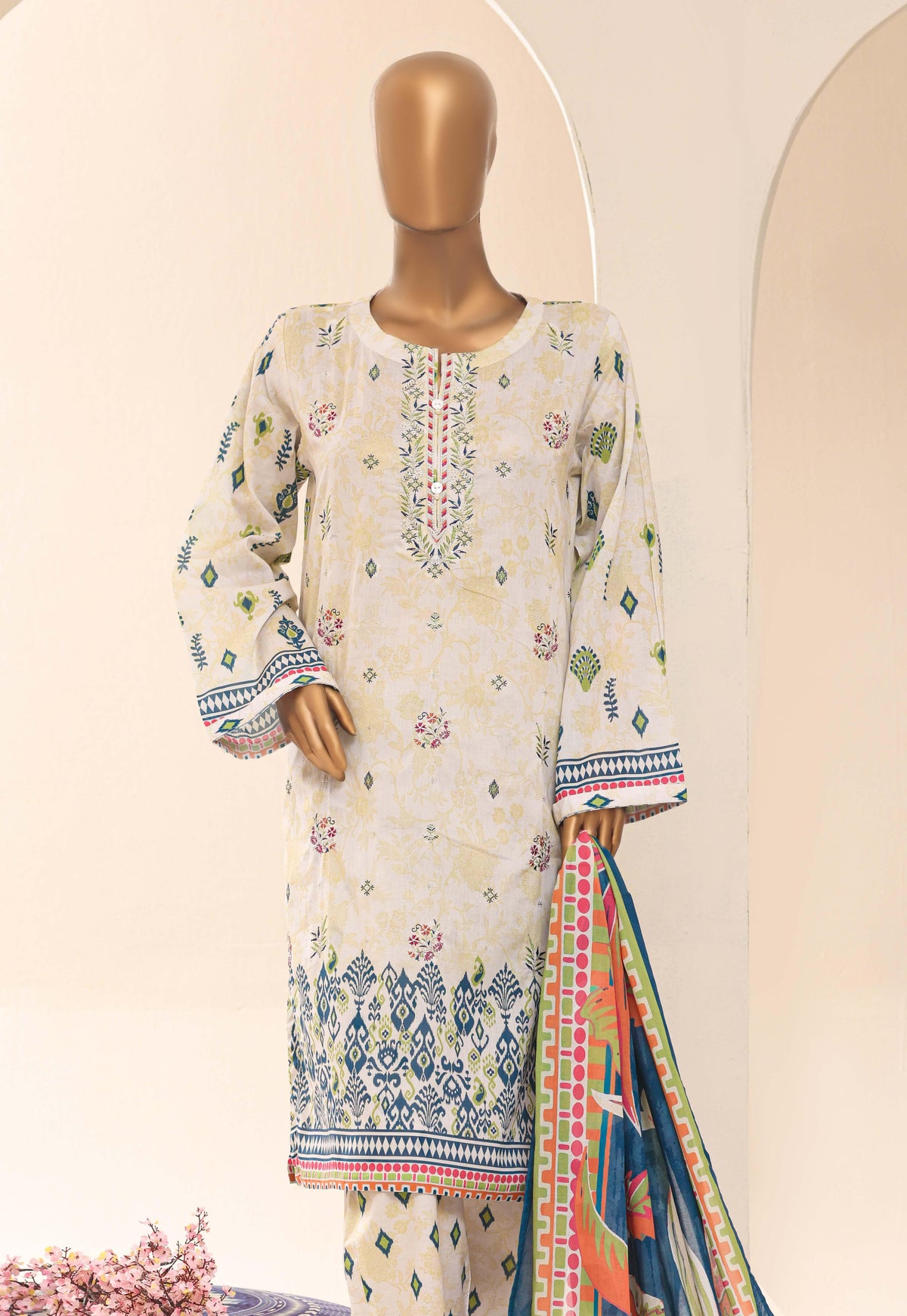 Aashkaar by HZ Textile Embroidered Lawn Stitched 3 Piece Suit - D-09