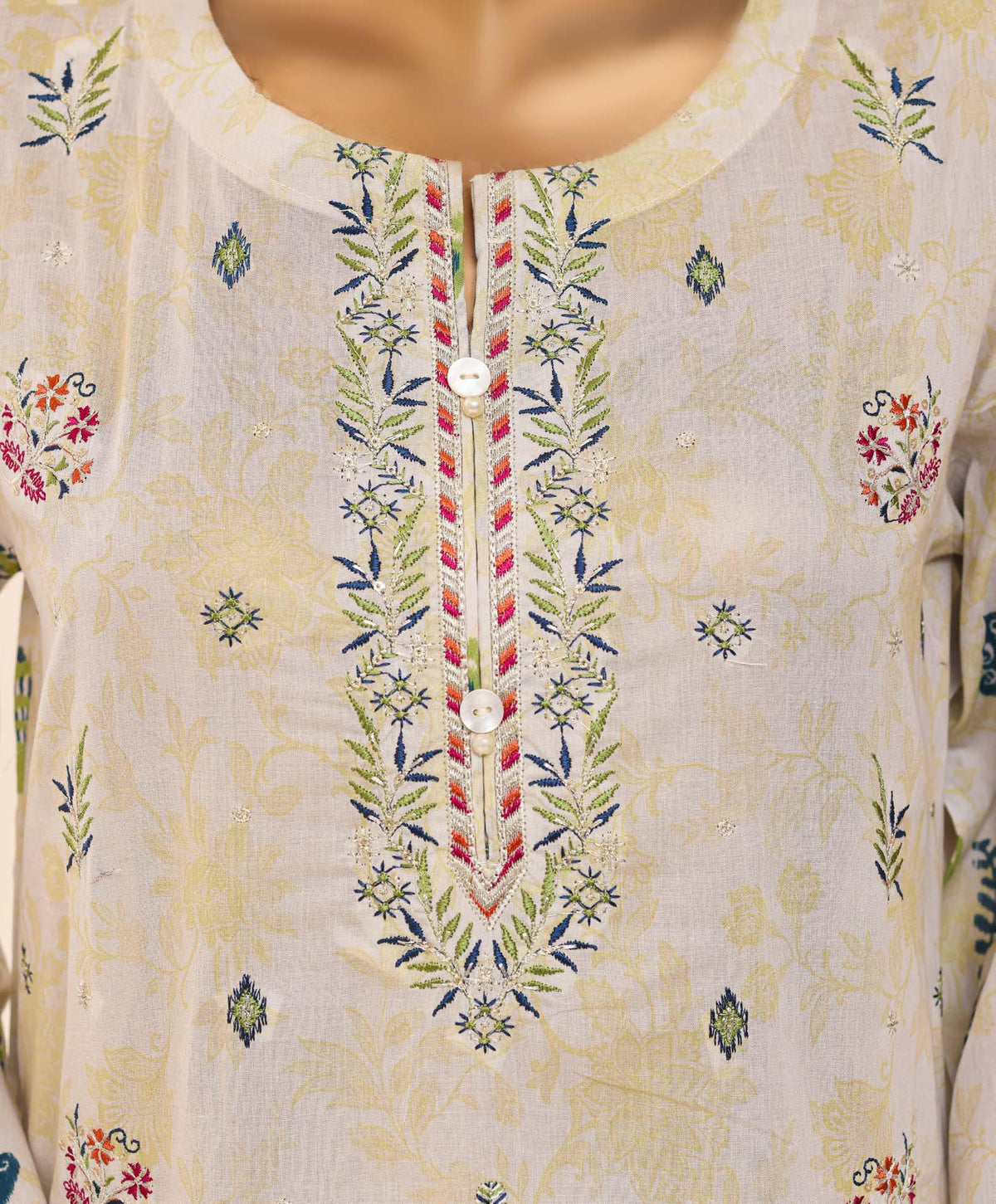 Aashkaar by HZ Textile Embroidered Lawn Stitched 3 Piece Suit - D-09