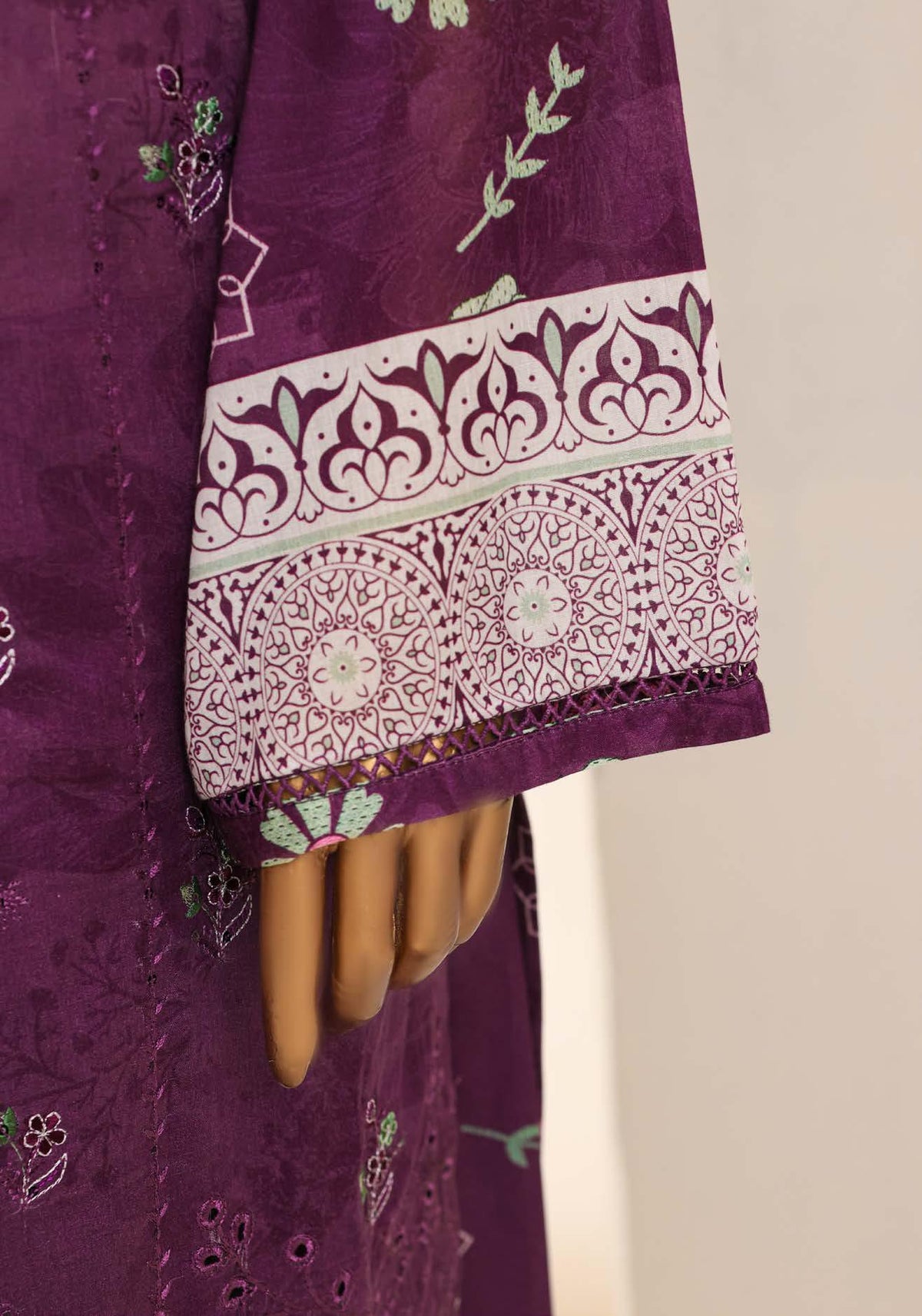 Aashkaar by HZ Textile Embroidered Lawn Stitched 3 Piece Suit - D-01