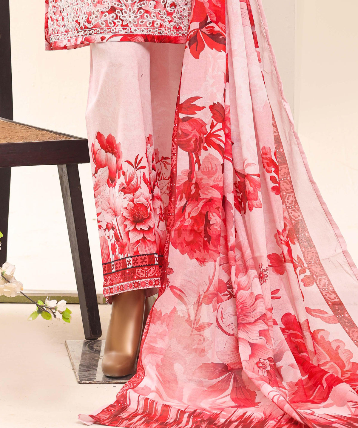 Aashkaar by HZ Textile Embroidered Lawn Stitched 3 Piece Suit - D-02