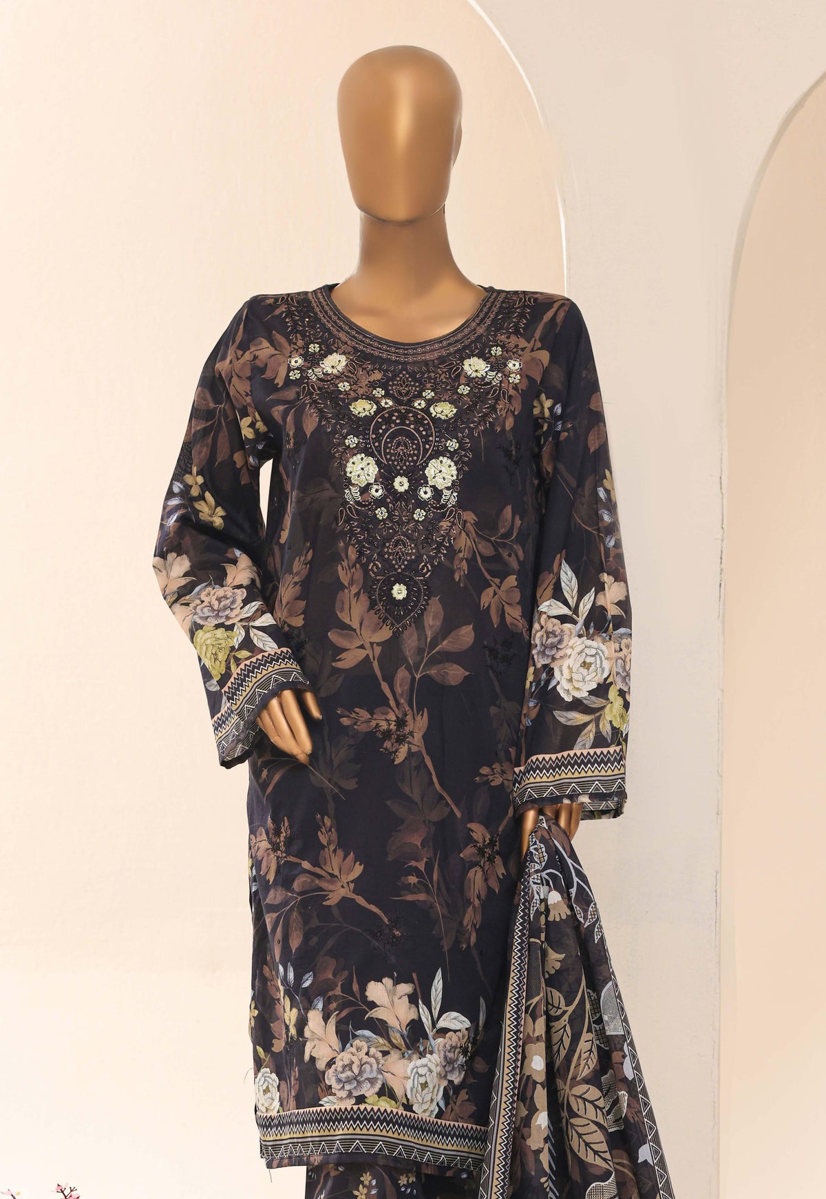 Aashkaar by HZ Textile Embroidered Lawn Stitched 3 Piece Suit - D-03