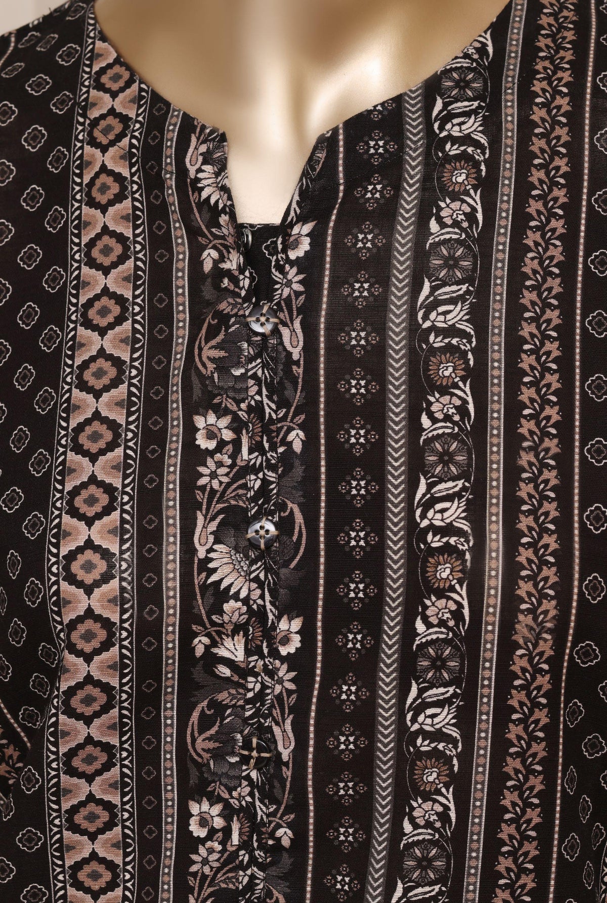 Sadabahar Luxury Khaddar Printed Winter 3Piece Vol-01 Collection SDKH-05