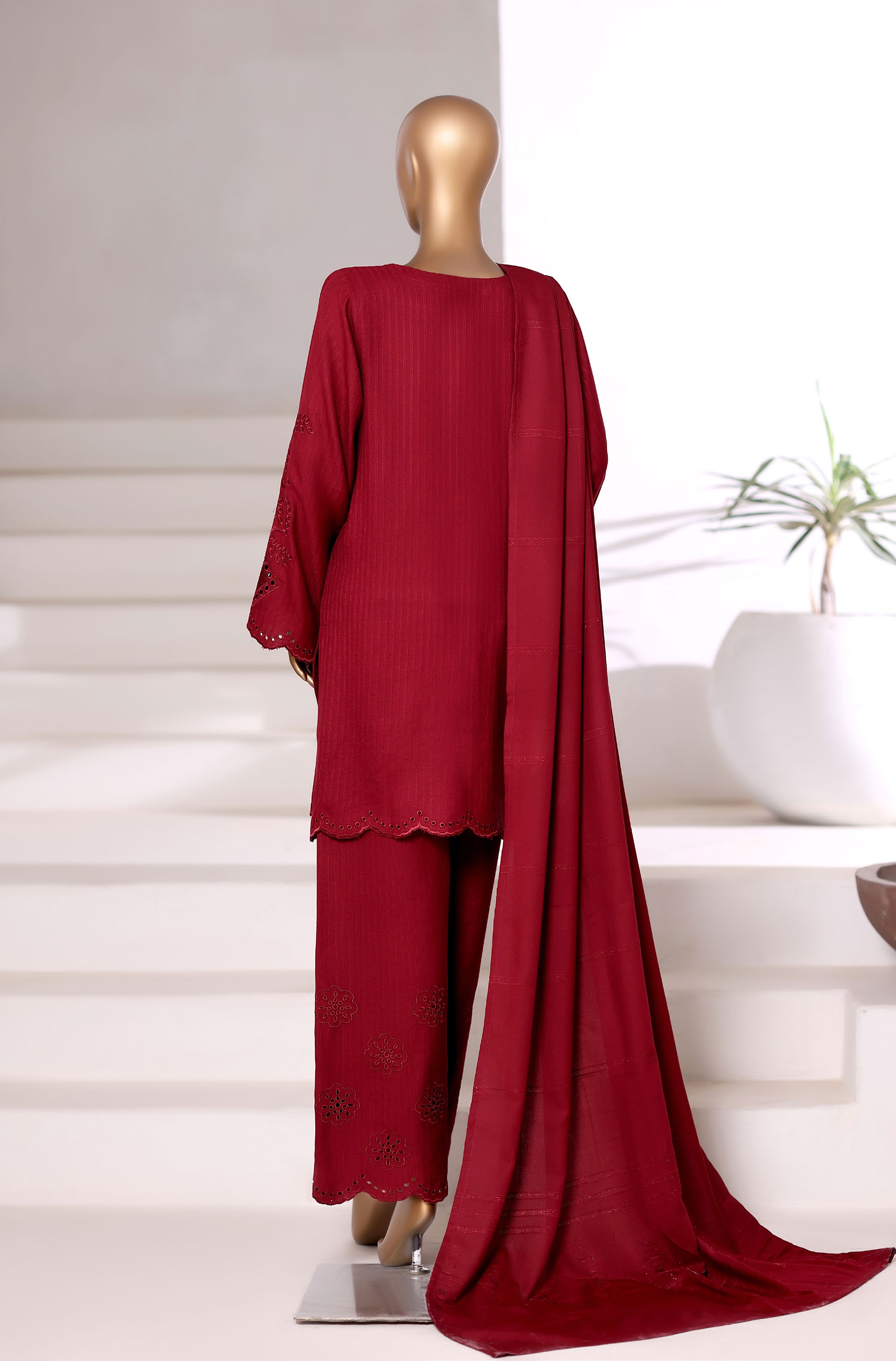 Sadabahar Stitched Vybe Winter Embroidery Dhanak 3Piece With Dhanak Shwal Collection 2025 SDES -02