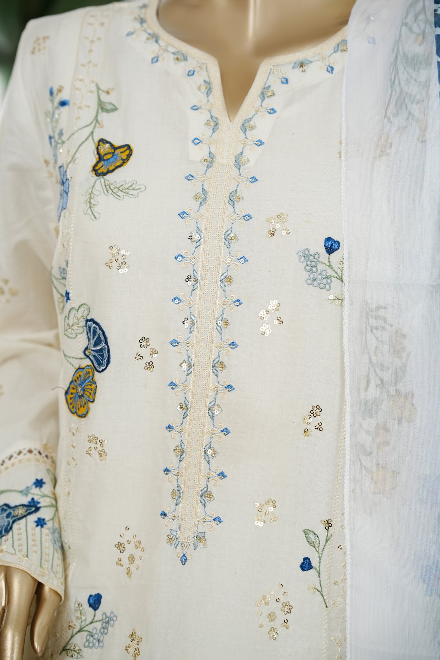 Bin Saeed Luxury Laserkari Heavy Embroidery Festive 3Piece Stitched Collection 2026 D#-07