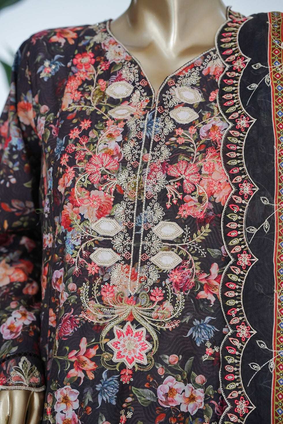 Bin Saeed Luxury Laserkari Chikenkari Lawn With Digital Printed With Embroidery Lawn Dupatta 3Piece Stitched Vol-02 Collection 2026. D#-13