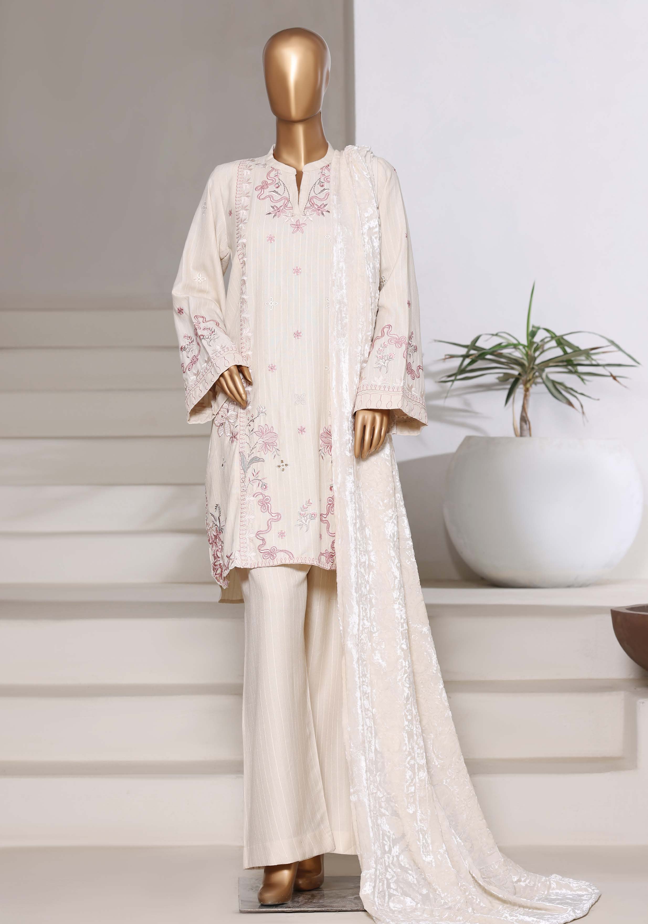 Sadabahar Stitched Winter Embroidery Dhanak 3Piece With Palachi Shwal Collection 2025 SDPL -03