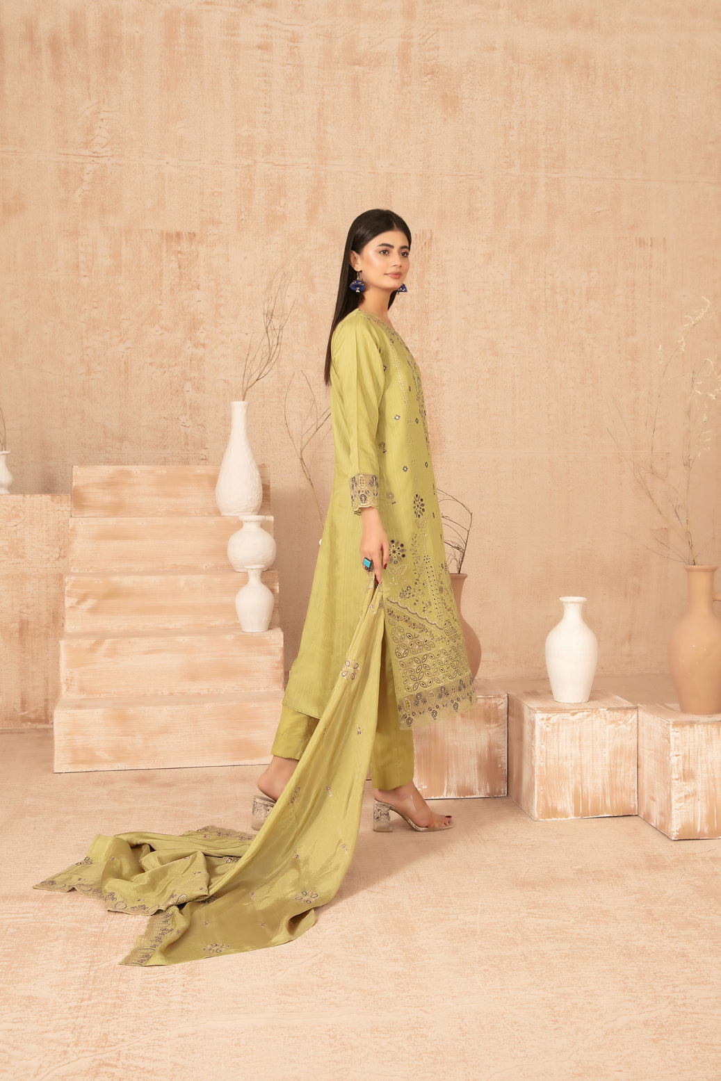 Nisrine By Tawakkal Embroidery Viscous Slub 3Piece Unstitched Collection 2025. D-02