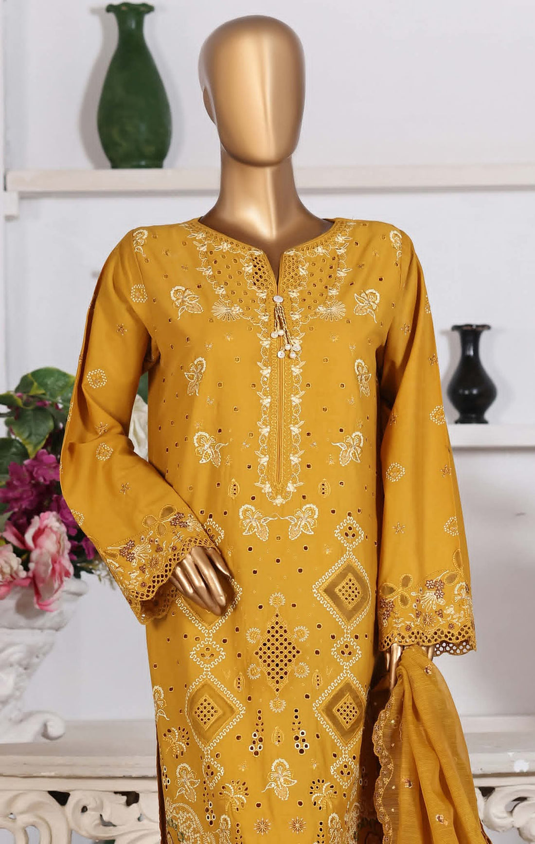 Hz Muse Luxury Heavy Embroidery Festive 3Piece Stitched Collection 2026 D#-10