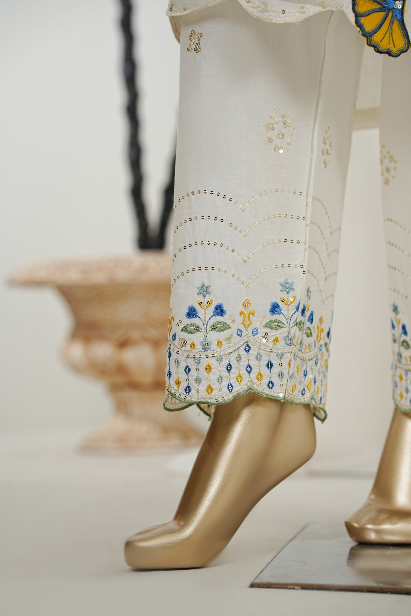 Bin Saeed Luxury Laserkari Heavy Embroidery Festive 3Piece Stitched Collection 2026 D#-07