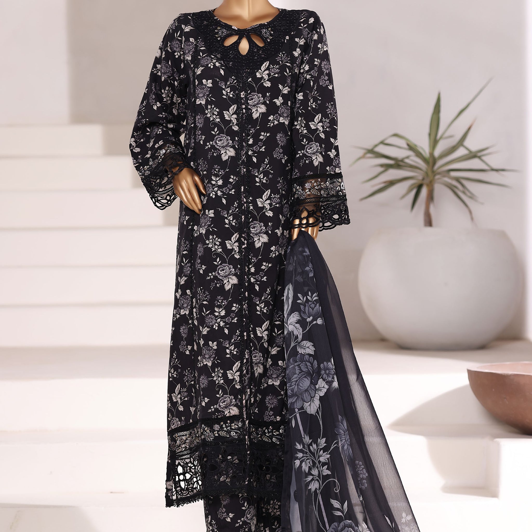 Sadabahar Malika Viscose Long Length With Chiffon Printed Dupatta 3Piece Stitched Collection 2025 Black SDMVL- 003