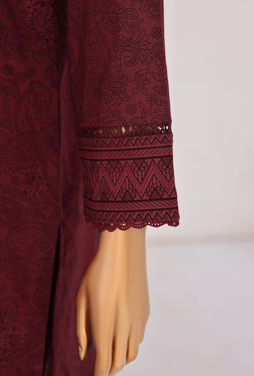 Premium Venice By HZ Textiles Embroidered With Chiffon Embroidery Dupatta Lawn Suit Unstitched 3 Piece Collection 2026 D#-01