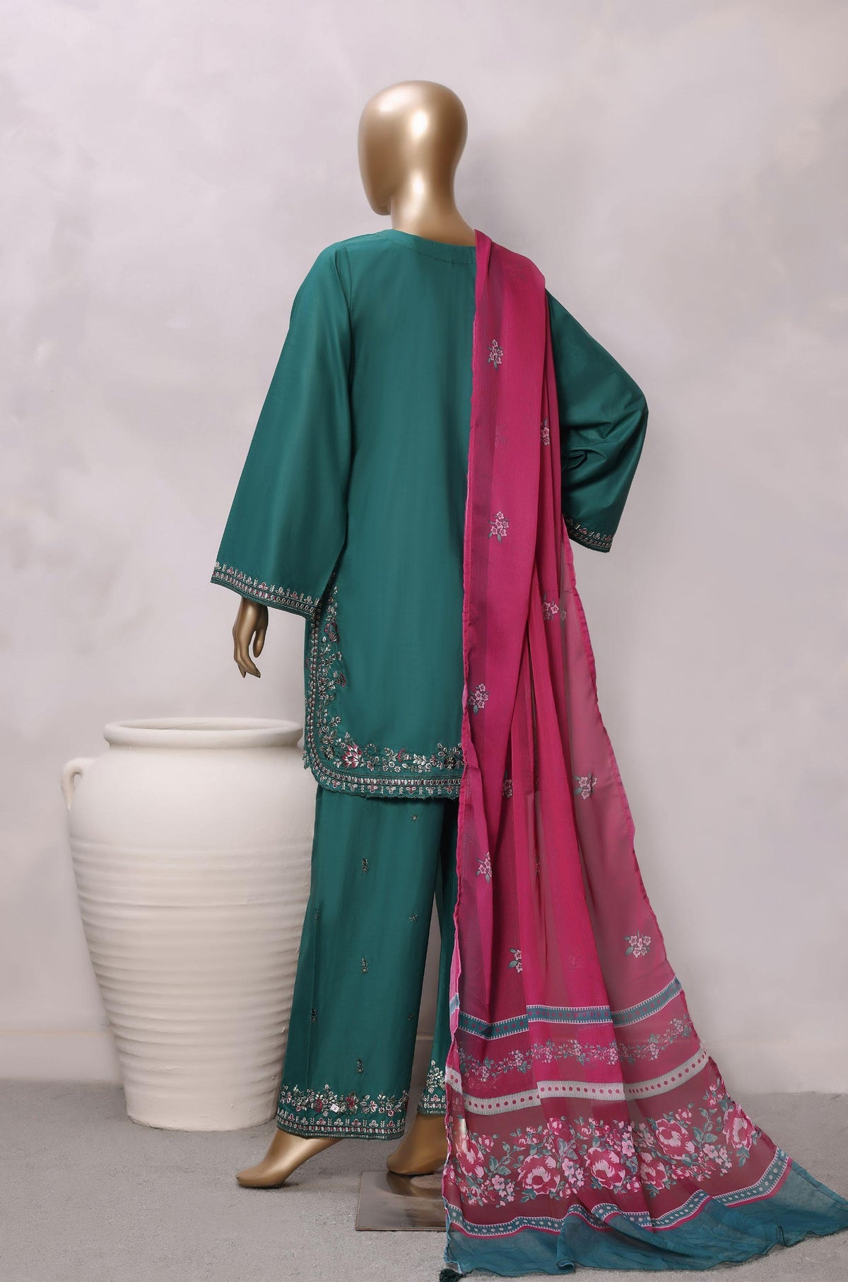 Sadabahar Luxury Eclair Solid Lawn Embroidery 3Piece Stitched Collection ECL-1019