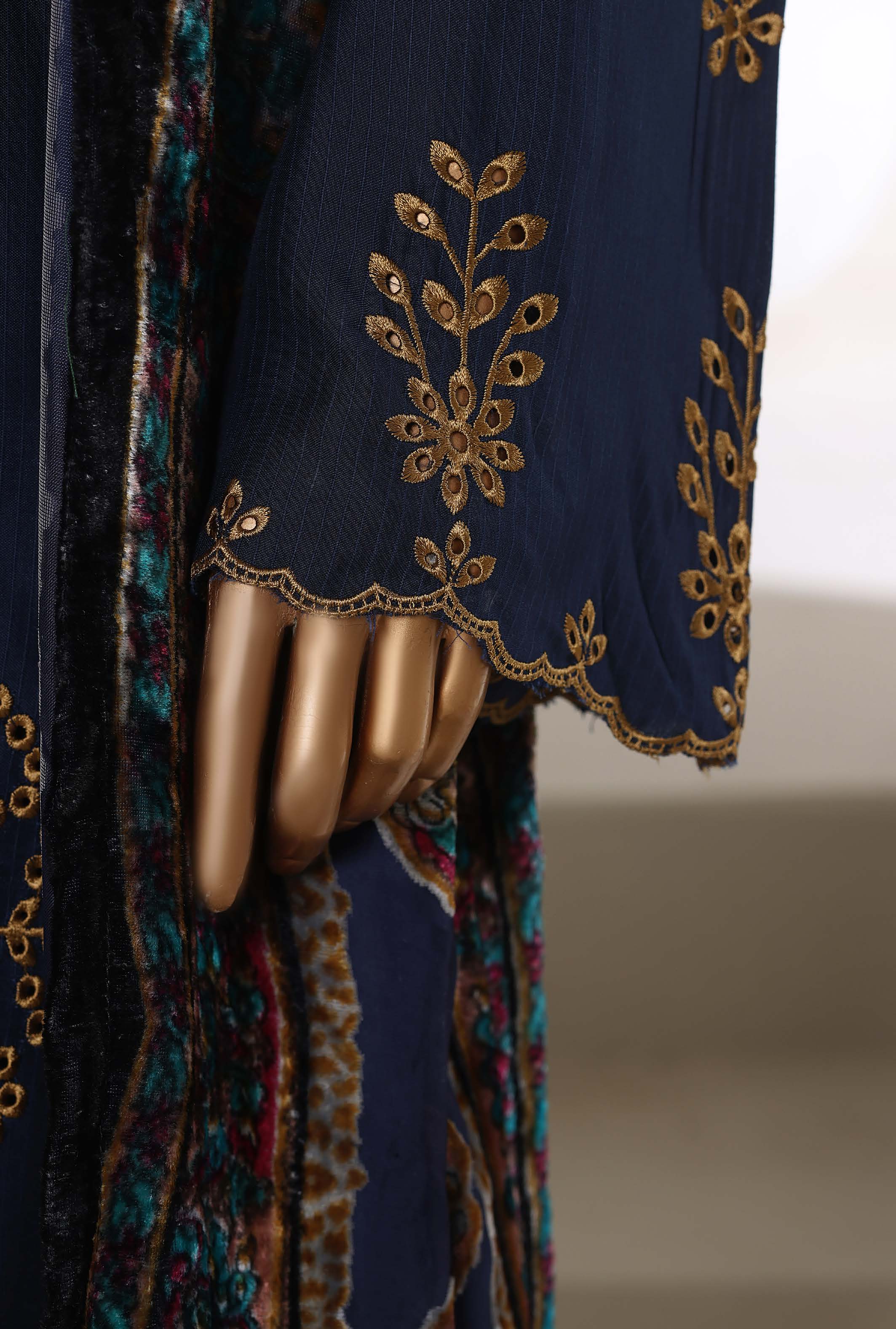 Sadabahar Stitched Embroidery Viscous 3Piece With Palachi Shwal Collection 2025 LEVP -01