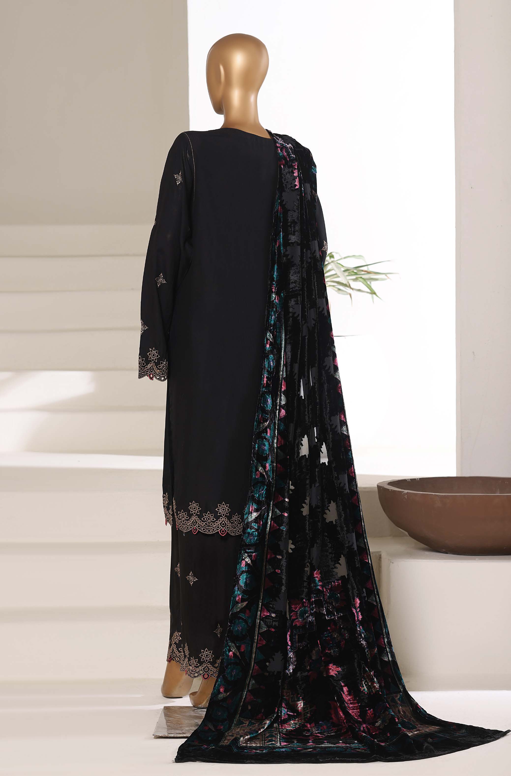 Sadabahar Stitched Embroidery Viscous 3Piece With Palachi Shwal Collection 2025 LEVP -05