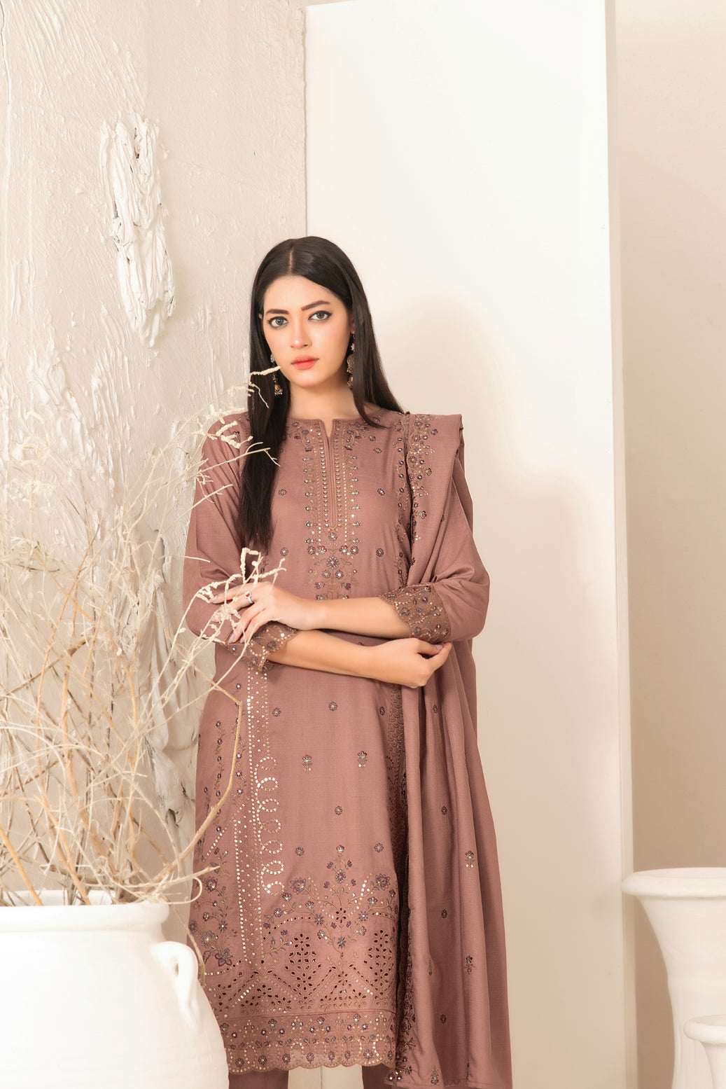 Tawakkal Dhoop Kinara Slub Viscous Embroidery 3Piece Unstitched Collection 2025 D-01