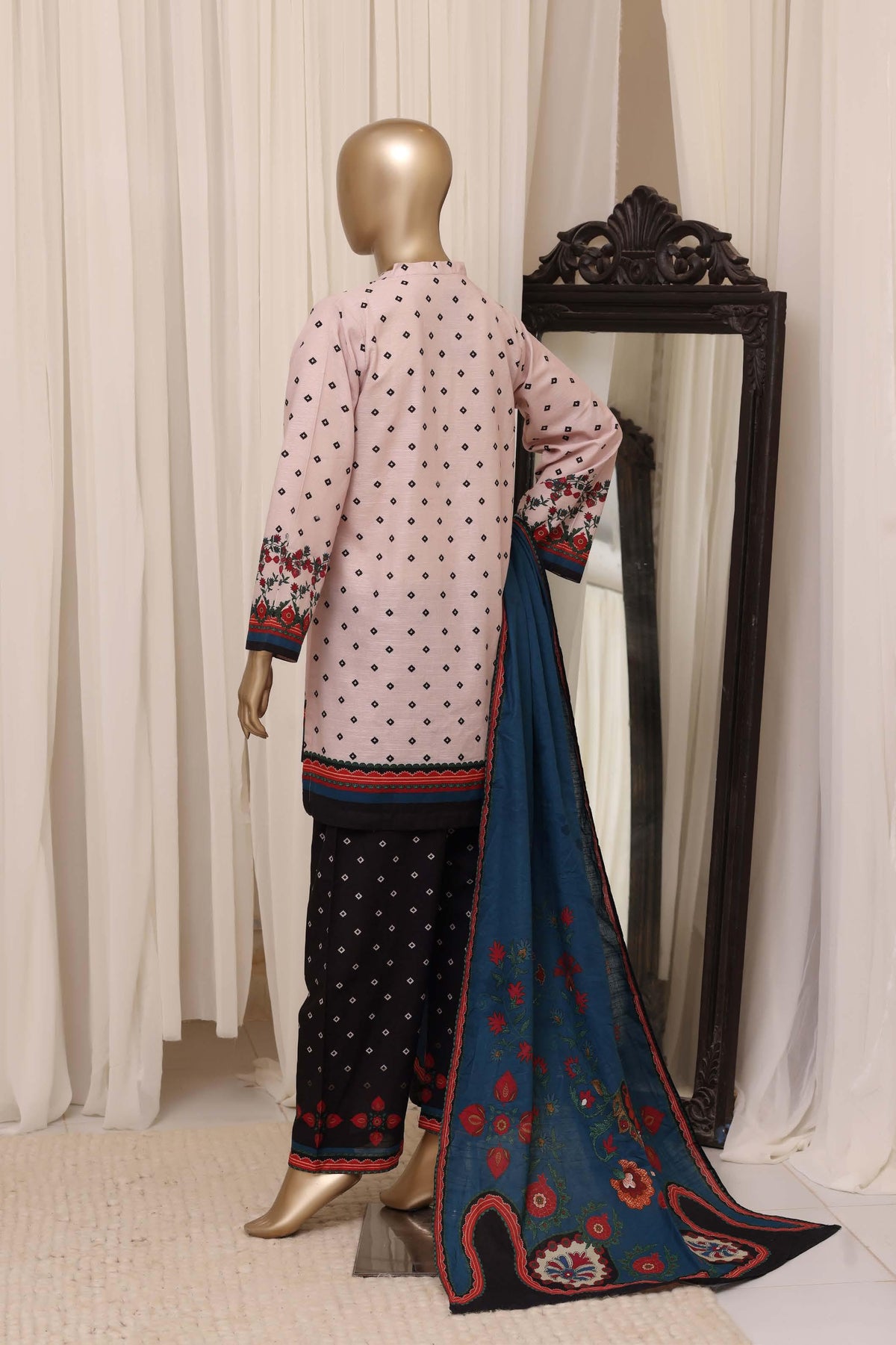 Sadabahar Luxury Khaddar Printed Winter 3Piece Vol-02 Collection SDKHV2-07