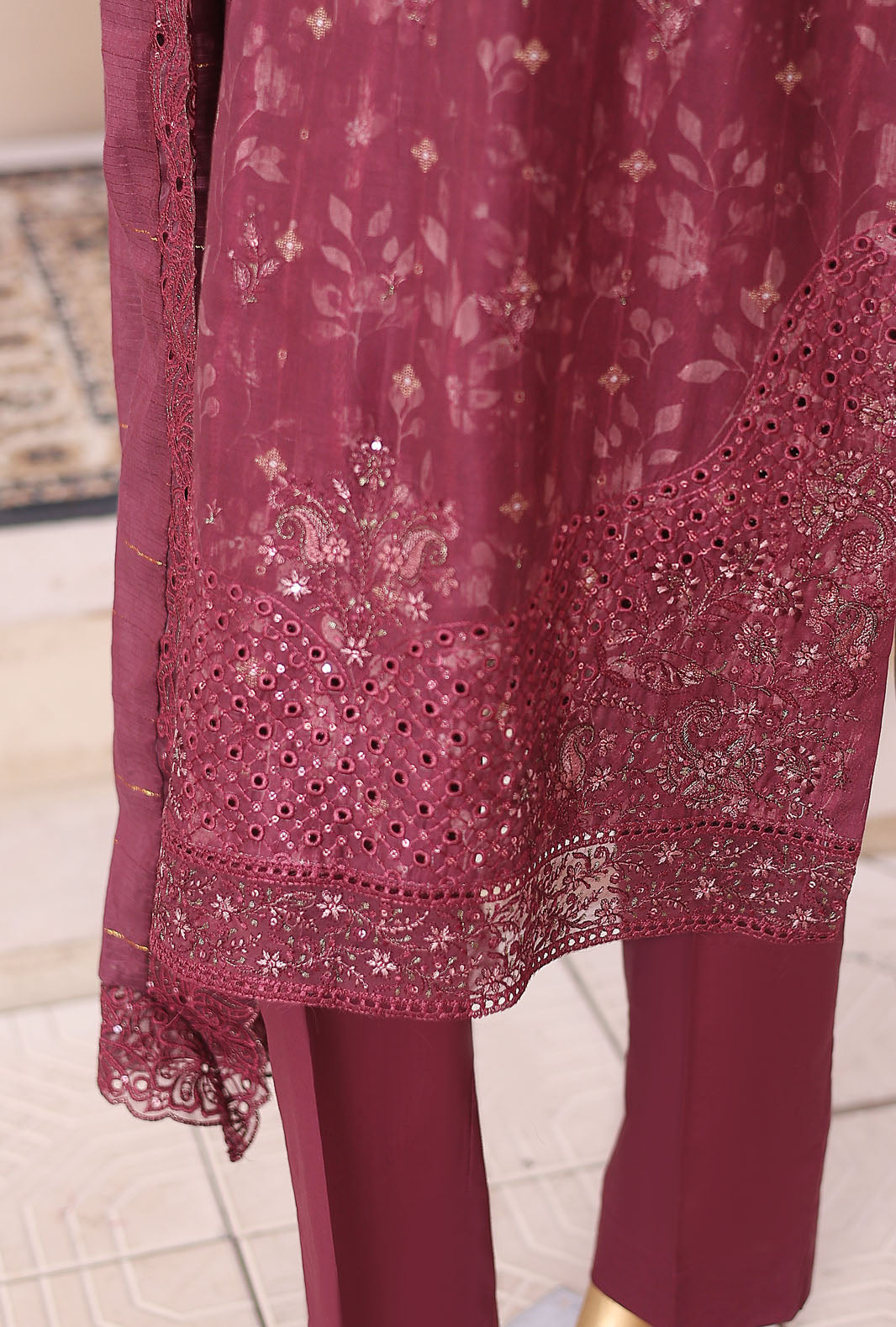 Ninokara by HZ Textiles Embroidered Jacquard Suit Unstitched 3 Piece Collection Vol-03 2026 D#-03
