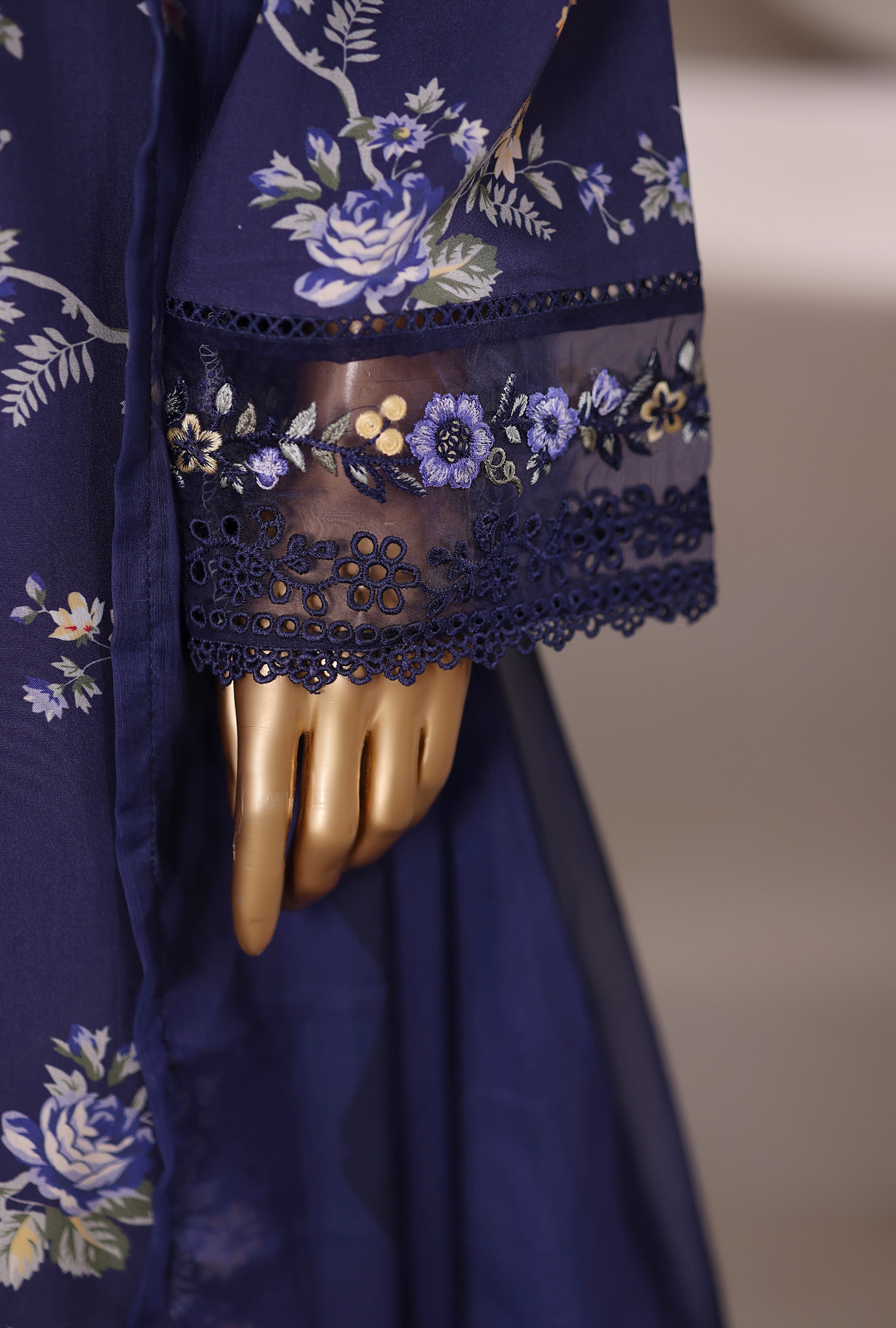 Sadabahar Malika Viscose Short Length Farshi Shalwar With Chiffon Printed Dupatta 3Piece Stitched Collection 2025 Blue SDMVS- 001