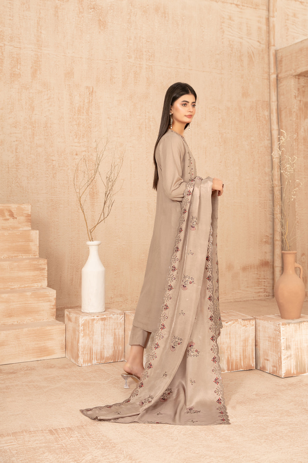 Nisrine By Tawakkal Embroidery Viscous Slub 3Piece Unstitched Collection 2025. D-06