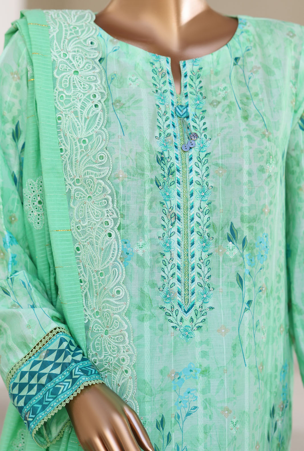 Ninokara by HZ Textiles Embroidered Jacquard Suit Unstitched 3 Piece Collection Vol-03 2026 D#-06
