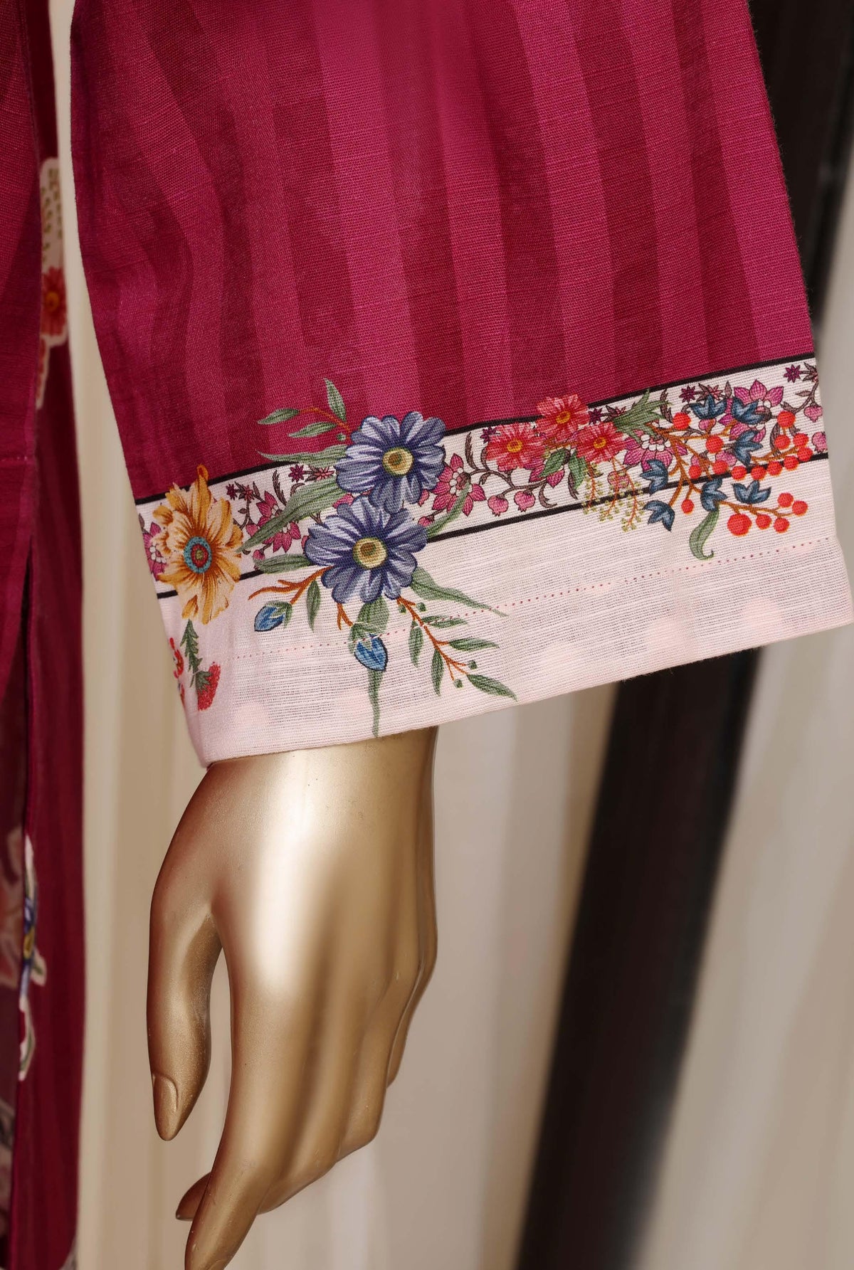 Sadabahar Luxury Khaddar Printed Winter 3Piece Vol-02 Collection SDKHV2-12
