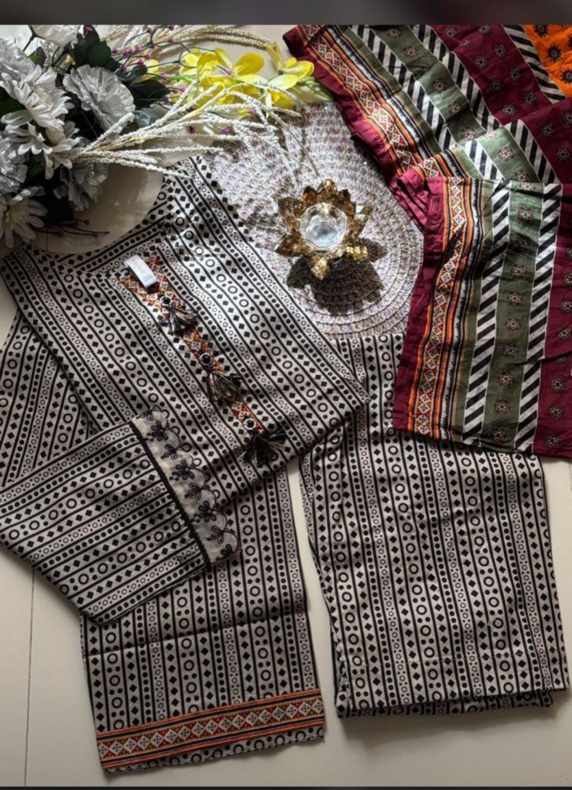 BIN SAEED Luxury Lawn Printed 3pcs Stitched Vol-18 3Piece Stitched COLLECTION 2026 D-#23