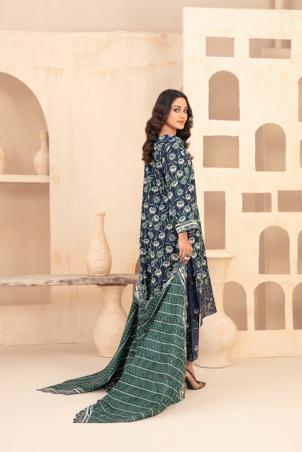 TAWAKKAL MAYESHA EMBROIDERED KHADDAR 3PIECE UNSTITCHED COLLECTION 2025 D-06