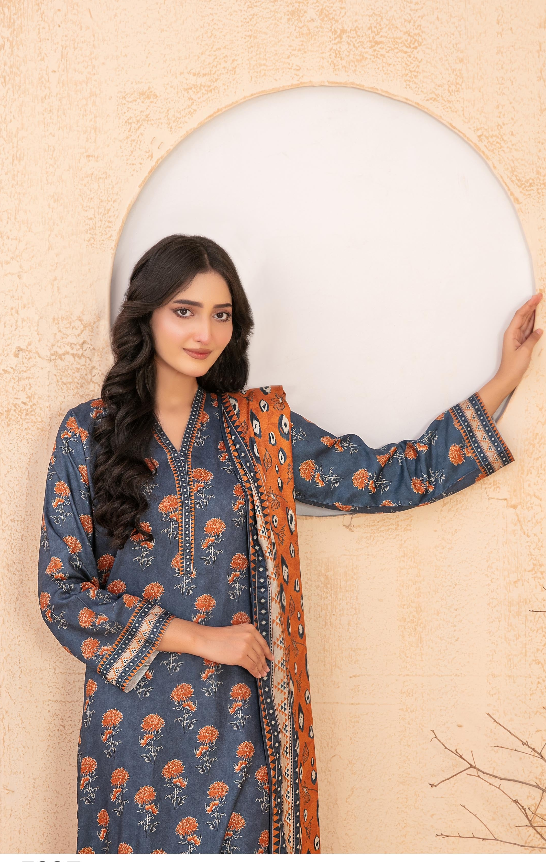 Shahid Tawakkal BASEERA — Unstitched 3Piece Collection Staple Digital Printed with Twill fabric Collection 2025 D-06