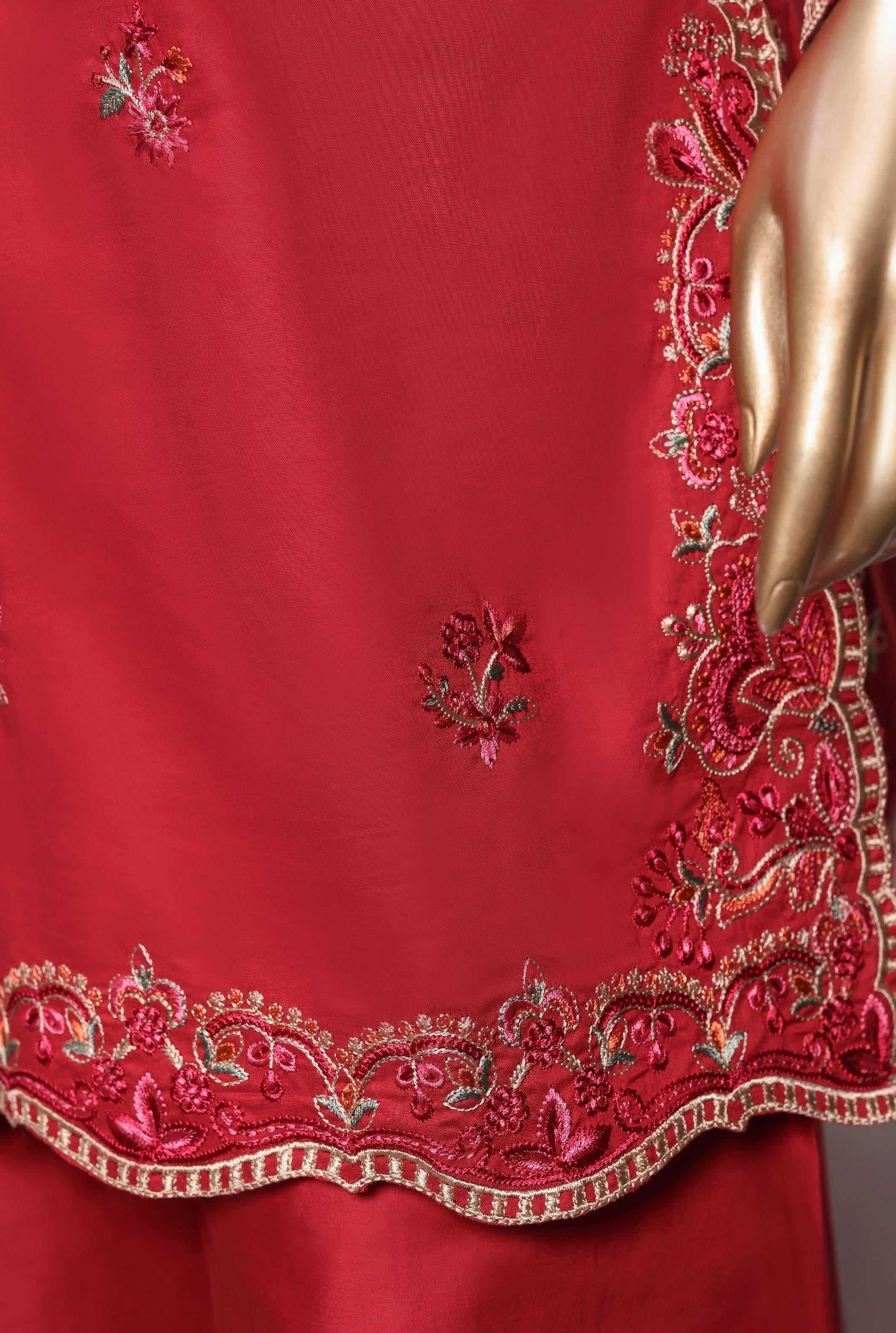 Sadabahar Luxury Eclair Solid Lawn Embroidery 3Piece Stitched Collection ECL-1020