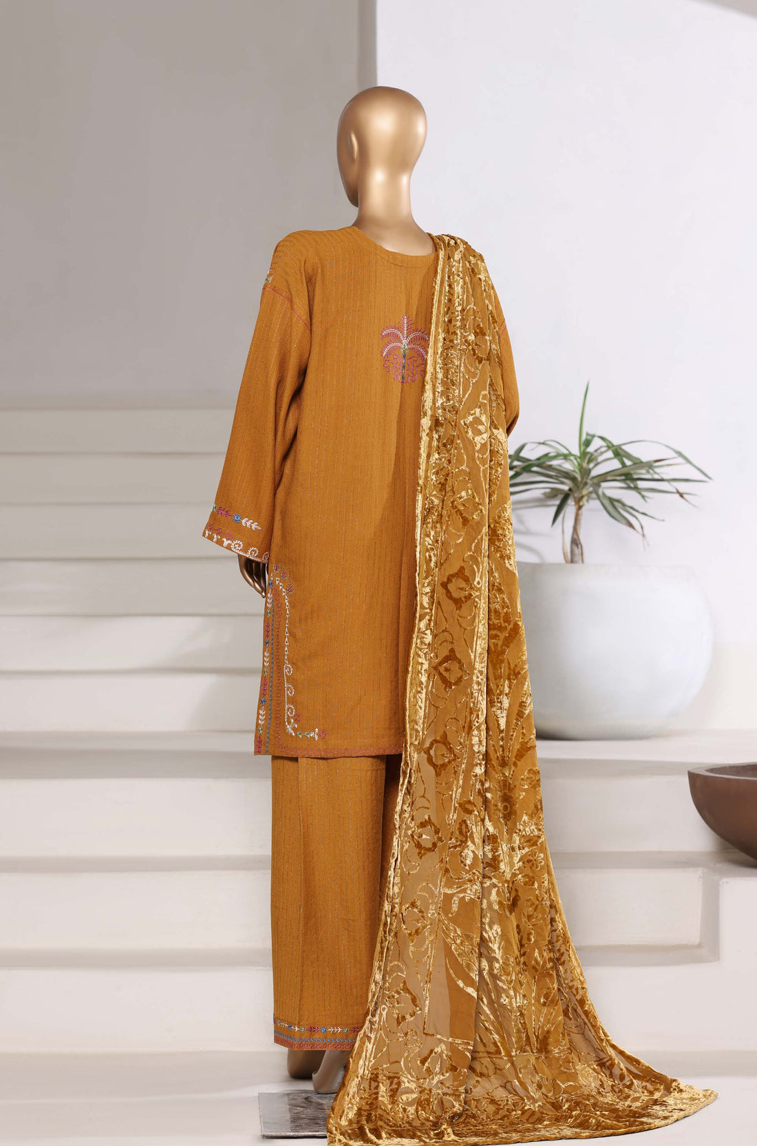 Sadabahar Stitched Winter Embroidery Dhanak 3Piece With Palachi Shwal Collection 2025 SDPL -06