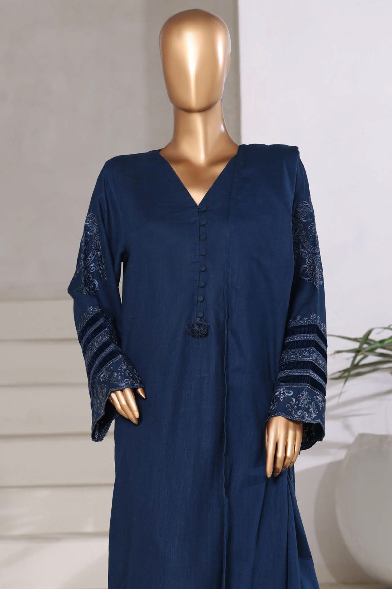 Sadabahar Stitched 3 Piece Premium Cross Texture With Velvet WITH Collection 2025 D#-03