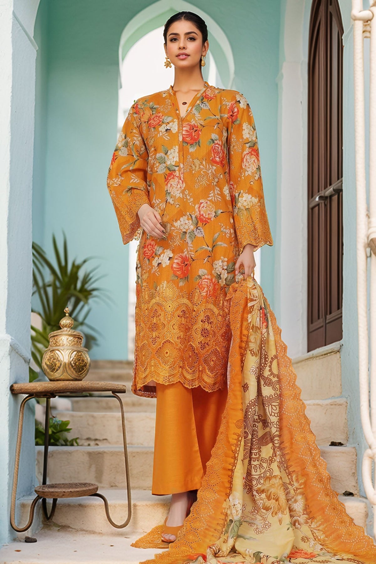 SADABAHAR RTW FUSION LASER CHICKENKARI EMBROIDERED KHADDAR 3PIECE COLLECTION 2026 SFKE -13