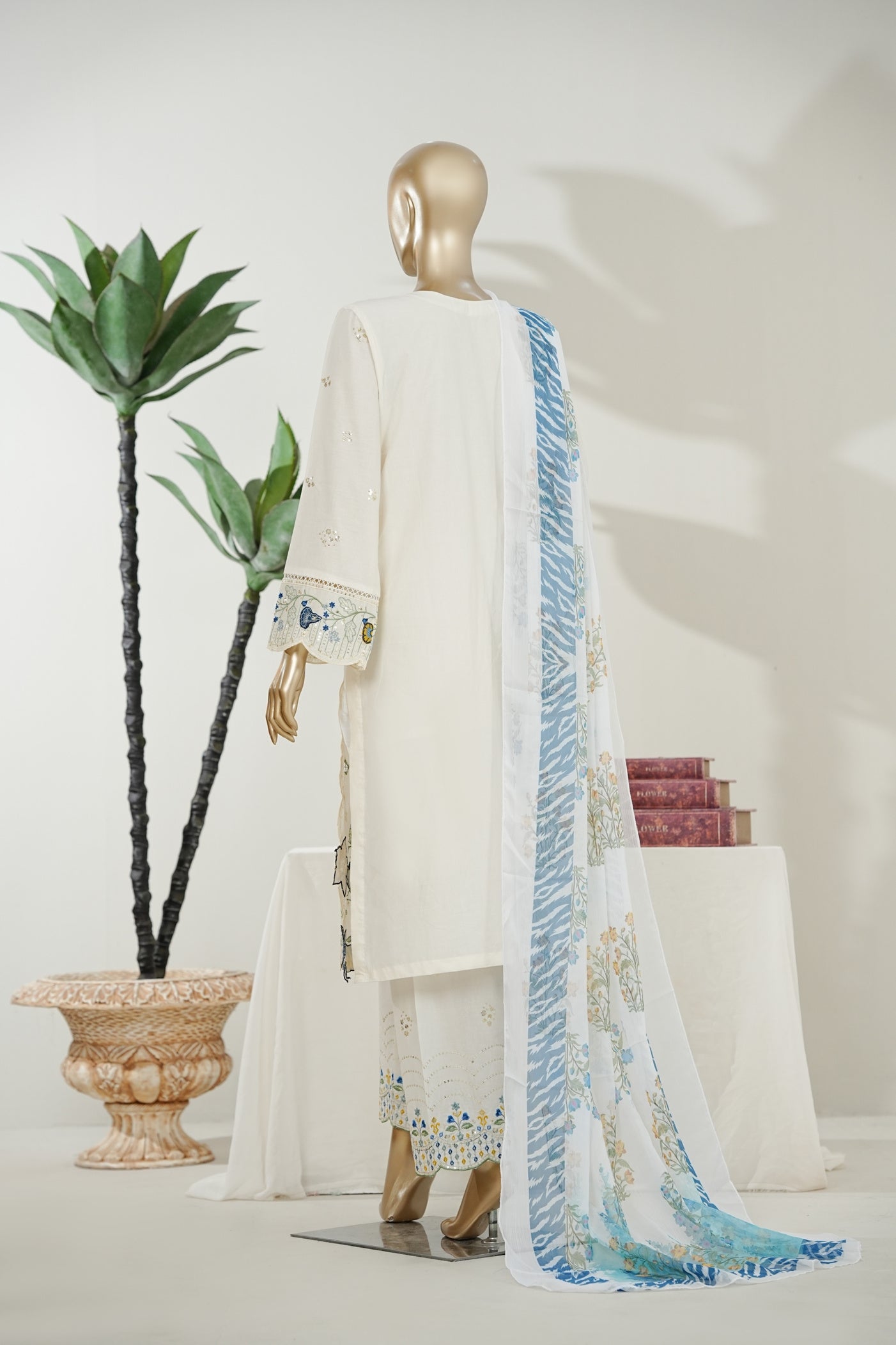 Bin Saeed Luxury Laserkari Heavy Embroidery Festive 3Piece Stitched Collection 2026 D#-07