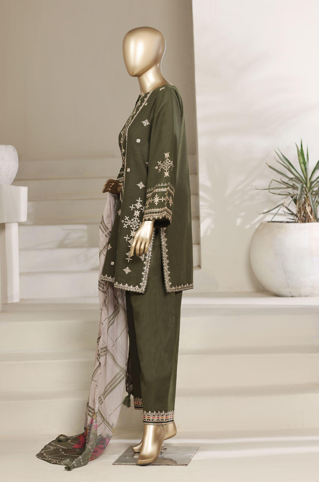 Sadabahar Festive Luxury Lawn Cotton Embroidery 3Piece Stitched COLLECTION 2026. D-01