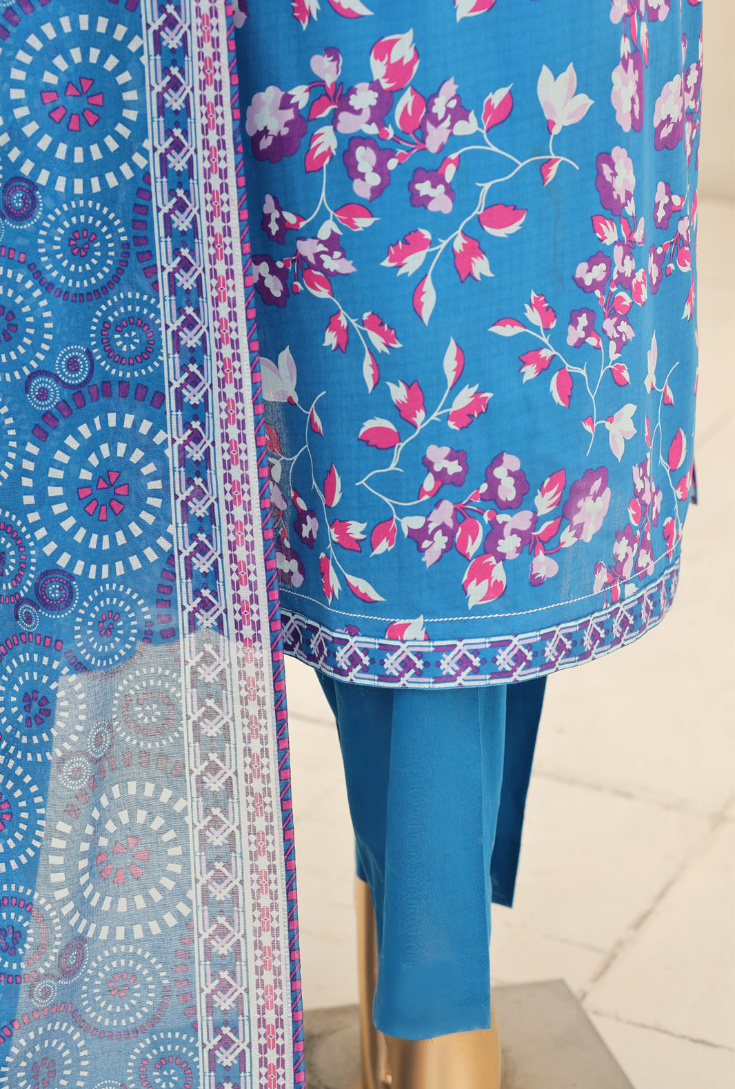 Summer Shades by HZ Textiles Digital Printed Lawn Suit Unstitched 3 Piece Collection 2026 D#-07