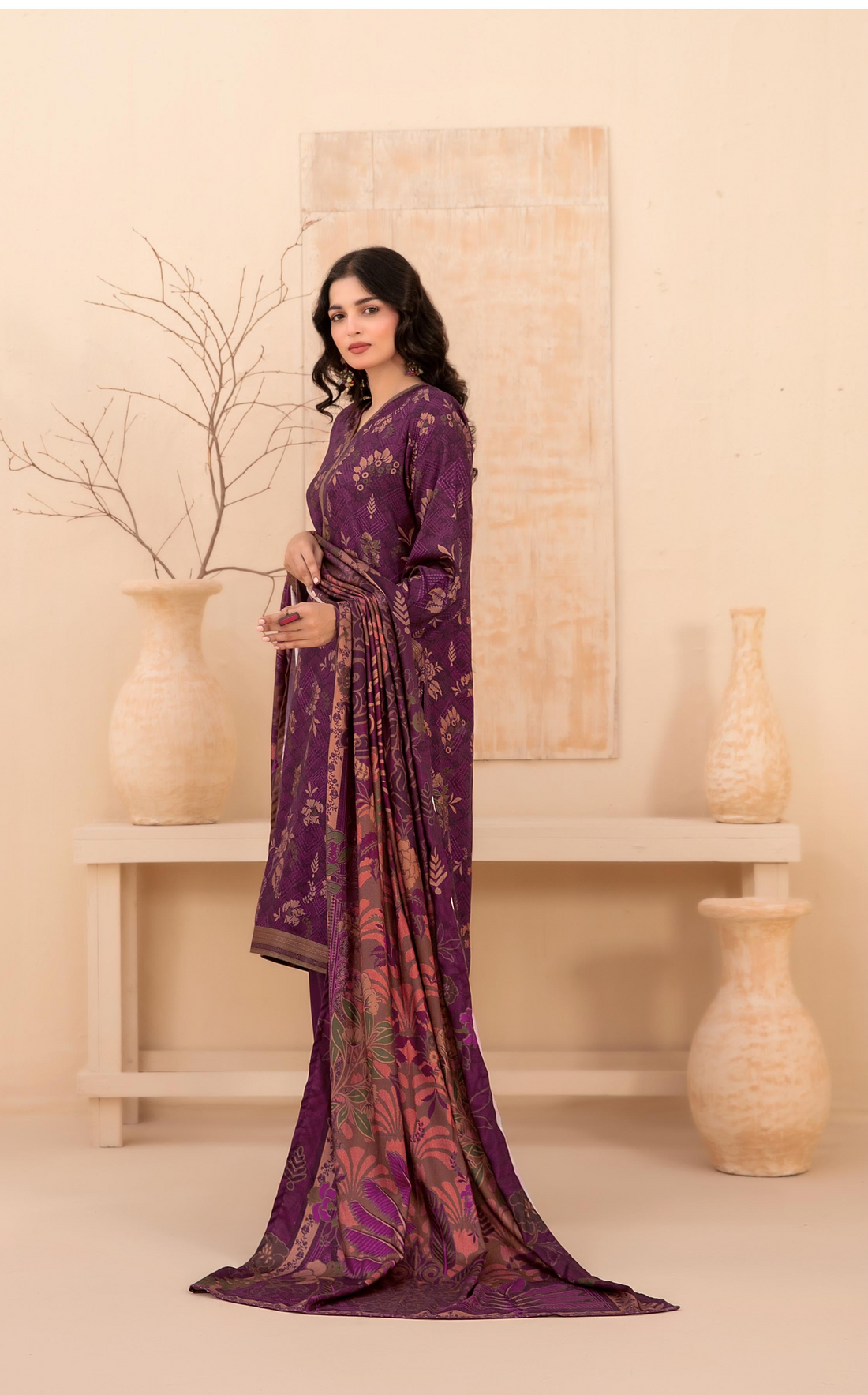 Shahid Tawakkal BASEERA — Unstitched 3Piece Collection Staple Digital Printed with Twill fabric Collection 2025 D-08