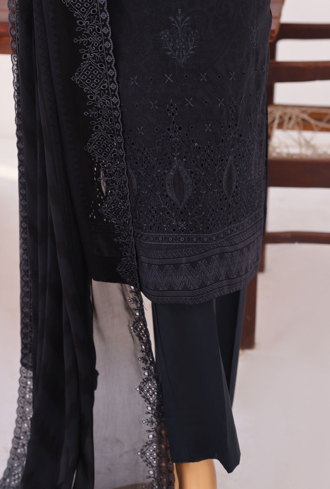 Premium Venice By HZ Textiles Embroidered With Chiffon Embroidery Dupatta Lawn Suit Unstitched 3 Piece Collection 2026 D#-03