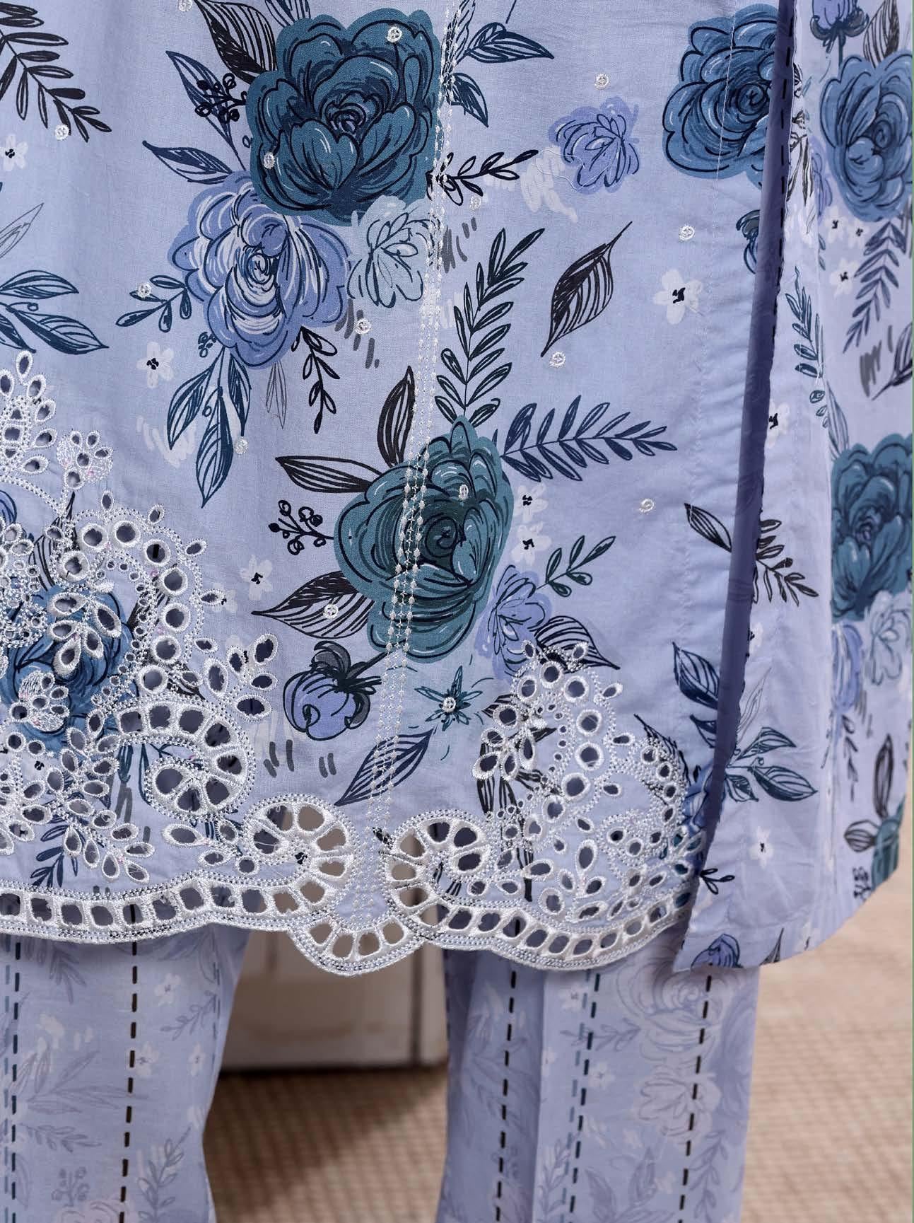 HZ °GULDOZI° Luxury Lawn Embroidery 3Piece Stitched Collection 2026 D#07