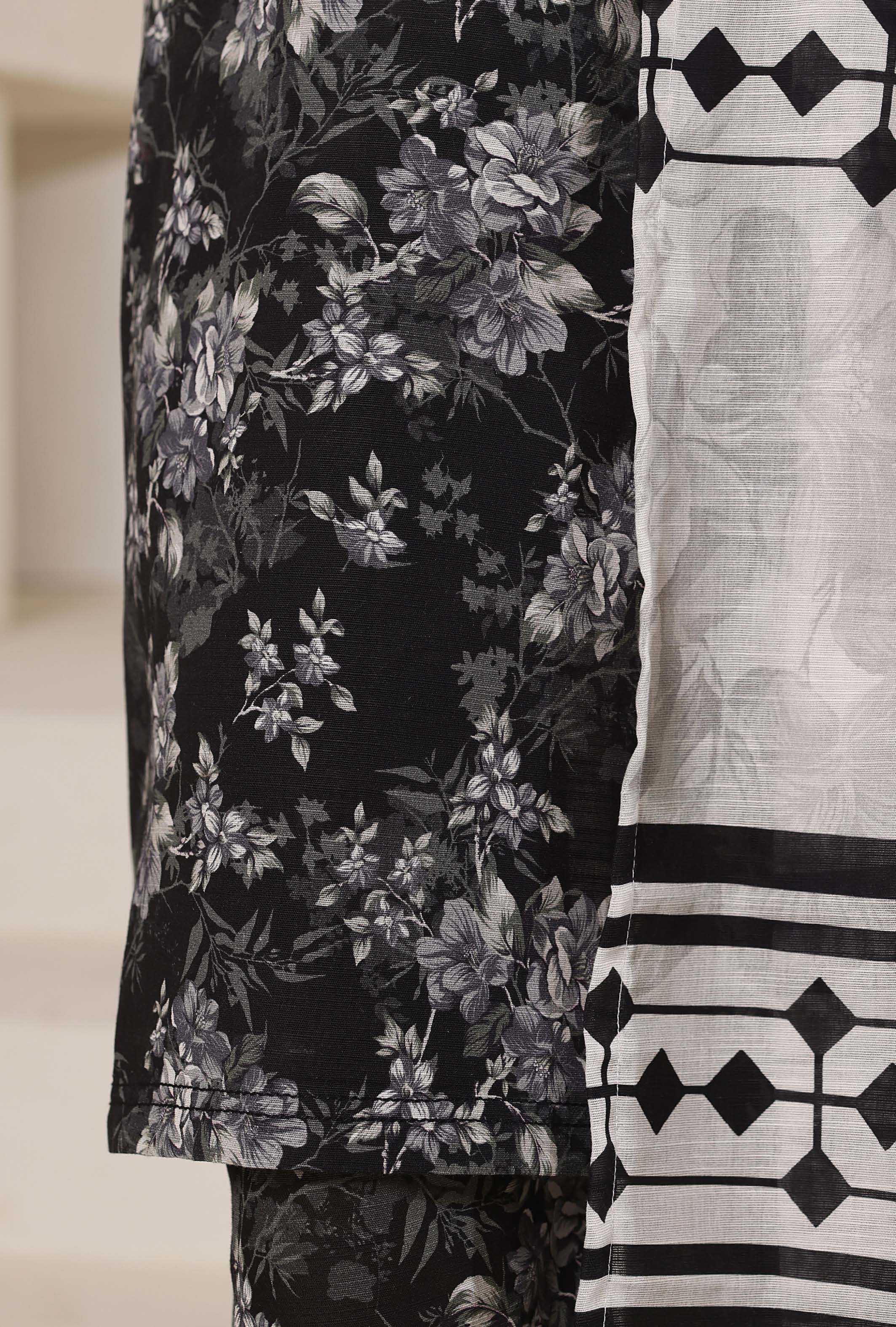 Sadabahar Printed Khadder 3PCS Stitched Vol—4 Collection 2025 D-28