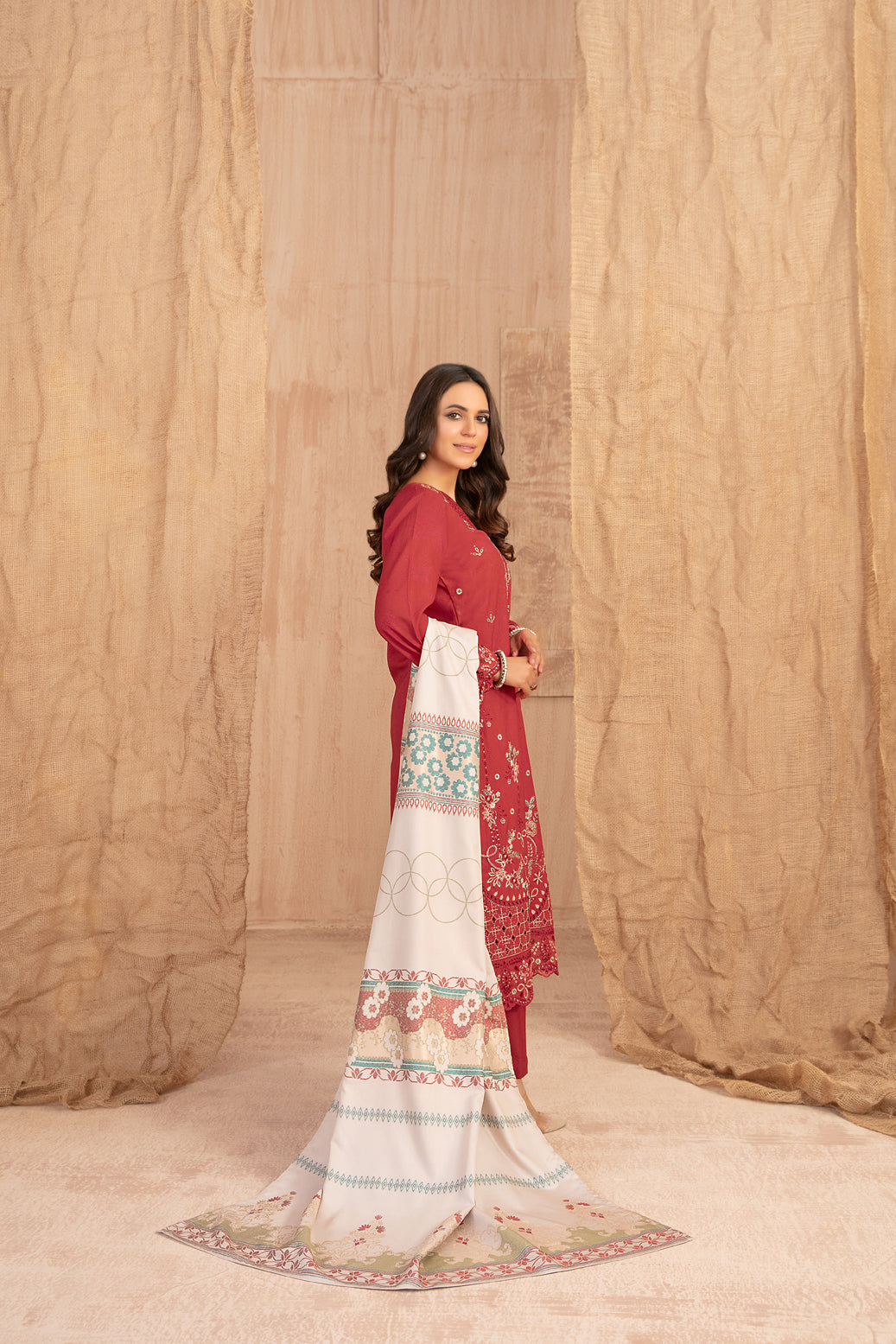 Cassa By Tawakkal Winter Dhanak Embroidery 3Piece Unstitched Collection 2025. D-02