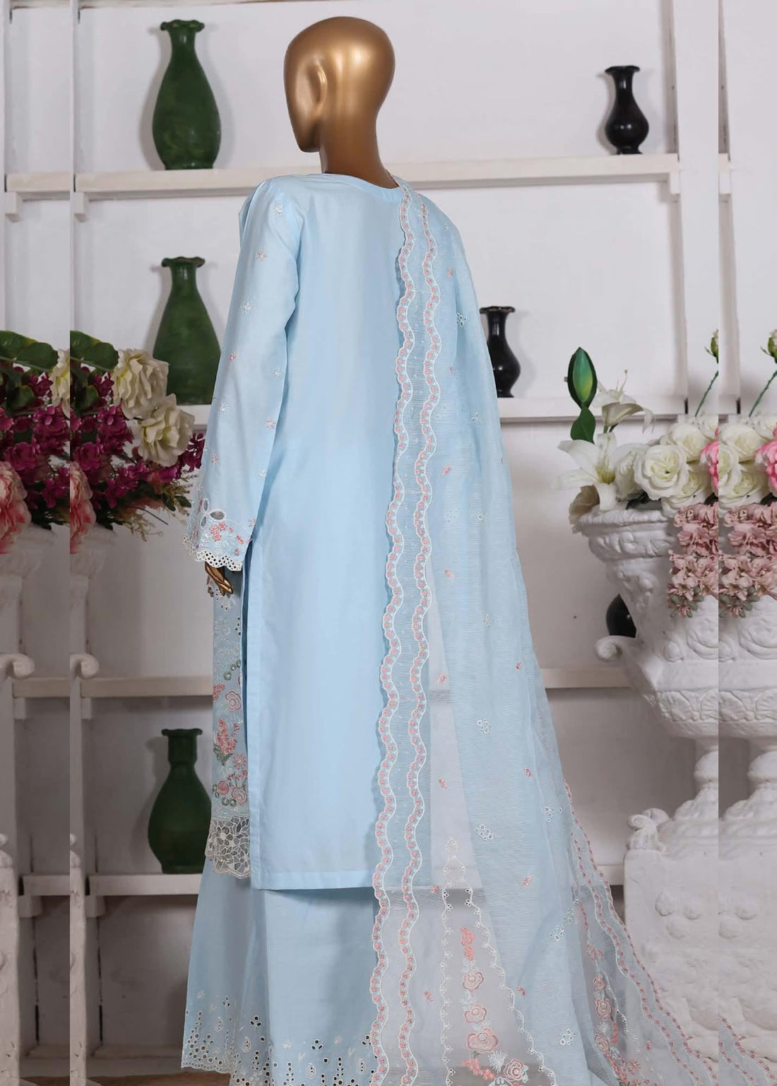 Hz Muse Luxury Heavy Embroidery Festive 3Piece Stitched Collection 2026 D#-03