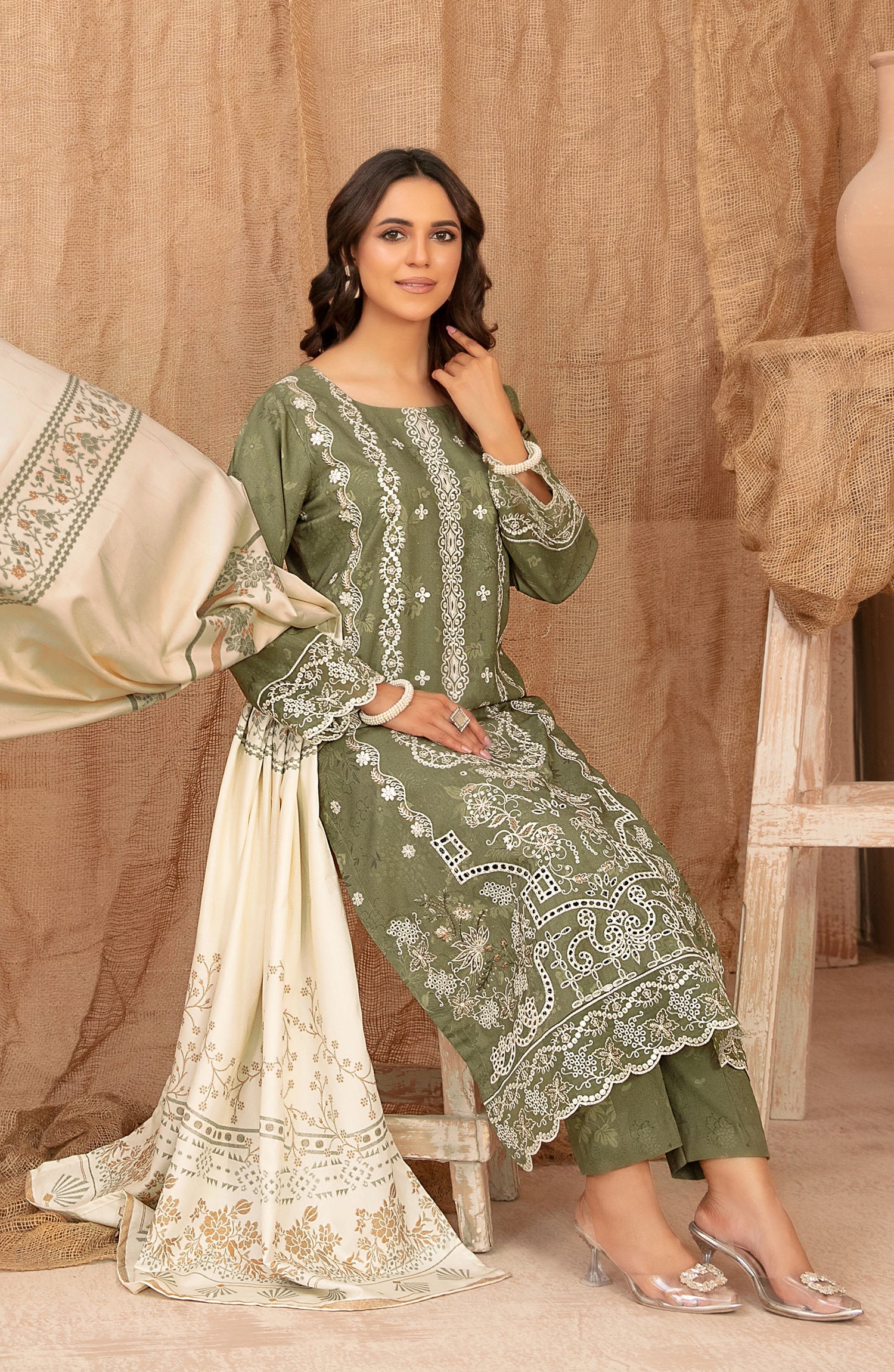 Cassa By Tawakkal Winter Dhanak Embroidery 3Piece Unstitched Collection 2025. D-07