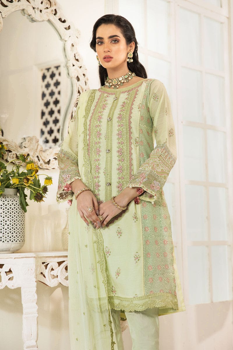 Maria-B Luxury Lawn Embroidered Rtw 3Piece Collection 2025 MBLE-3202