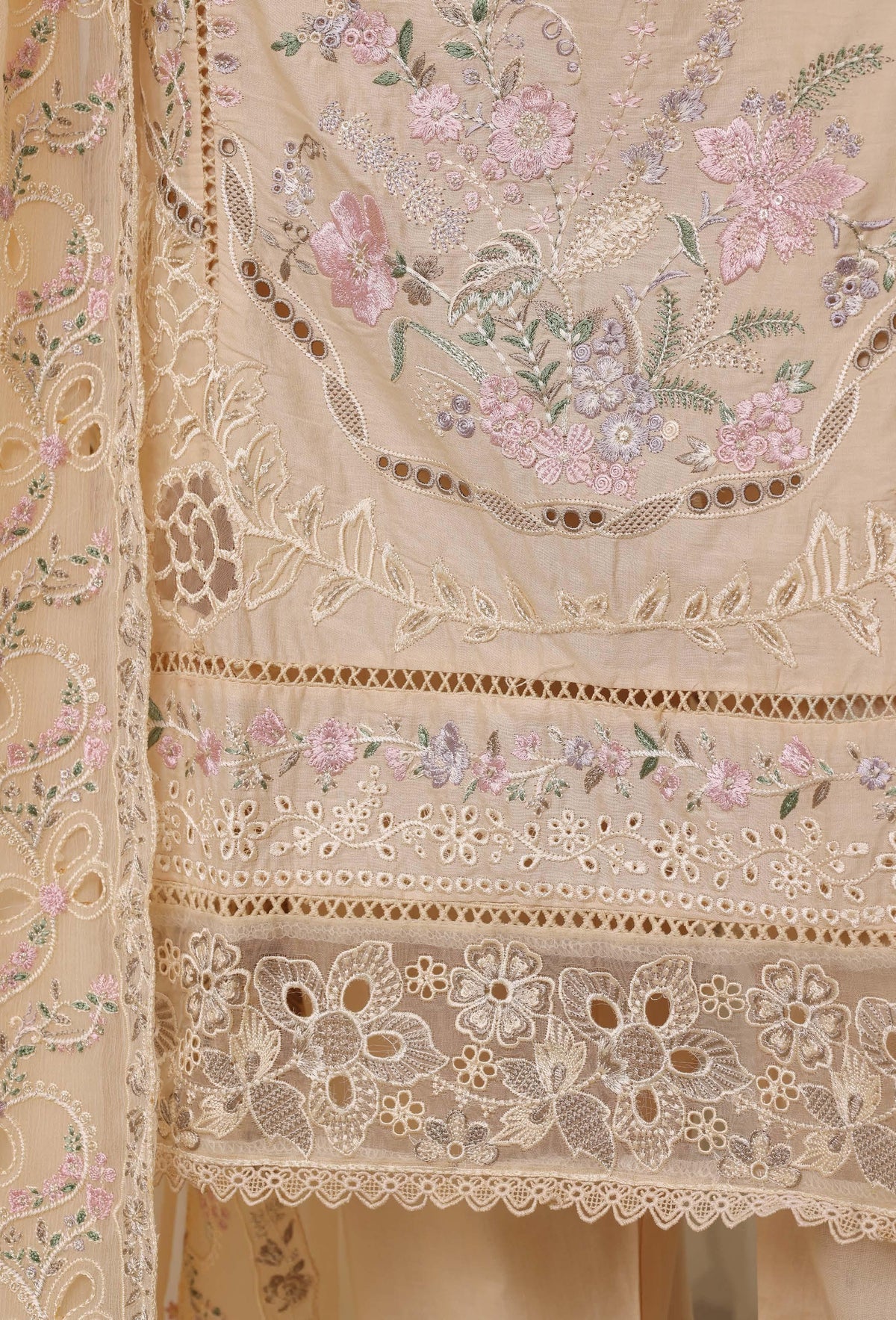 Sadabahar Luxury Slub Lawn Embroidery Stitched Vol-08 Collection 2026. LEL-1004