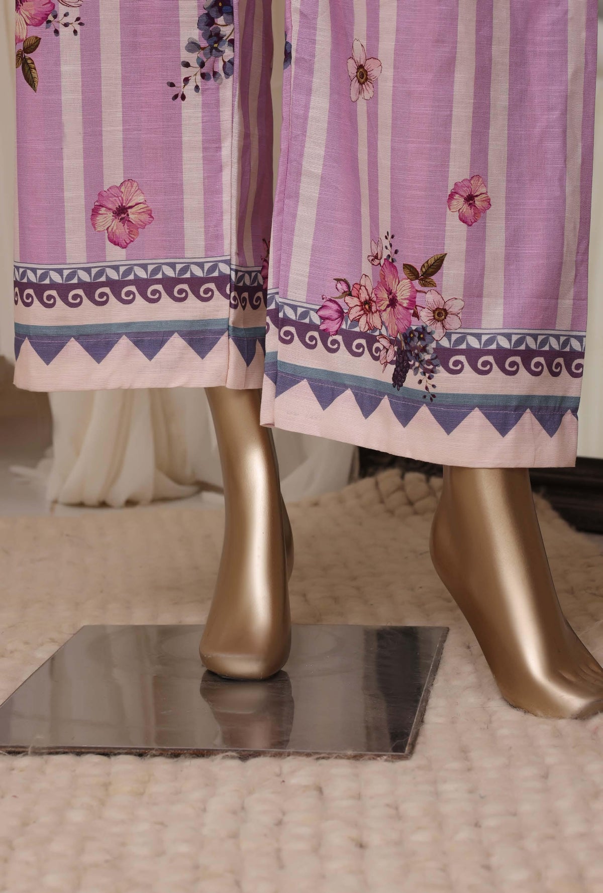Sadabahar Luxury Khaddar Printed Winter 3Piece Vol-02 Collection SDKHV2-05