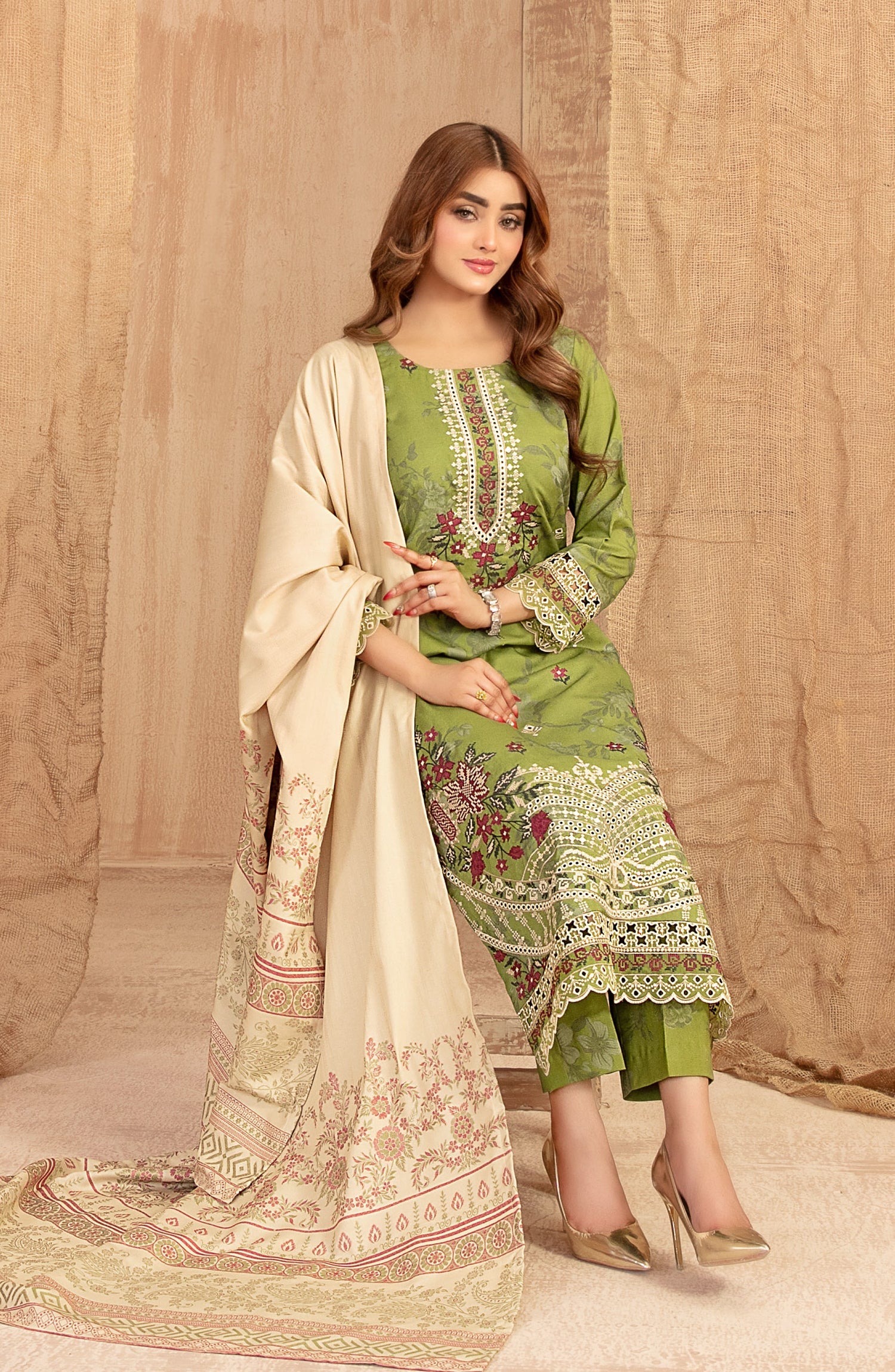 Cassa By Tawakkal Winter Dhanak Embroidery 3Piece Unstitched Collection 2025. D-05